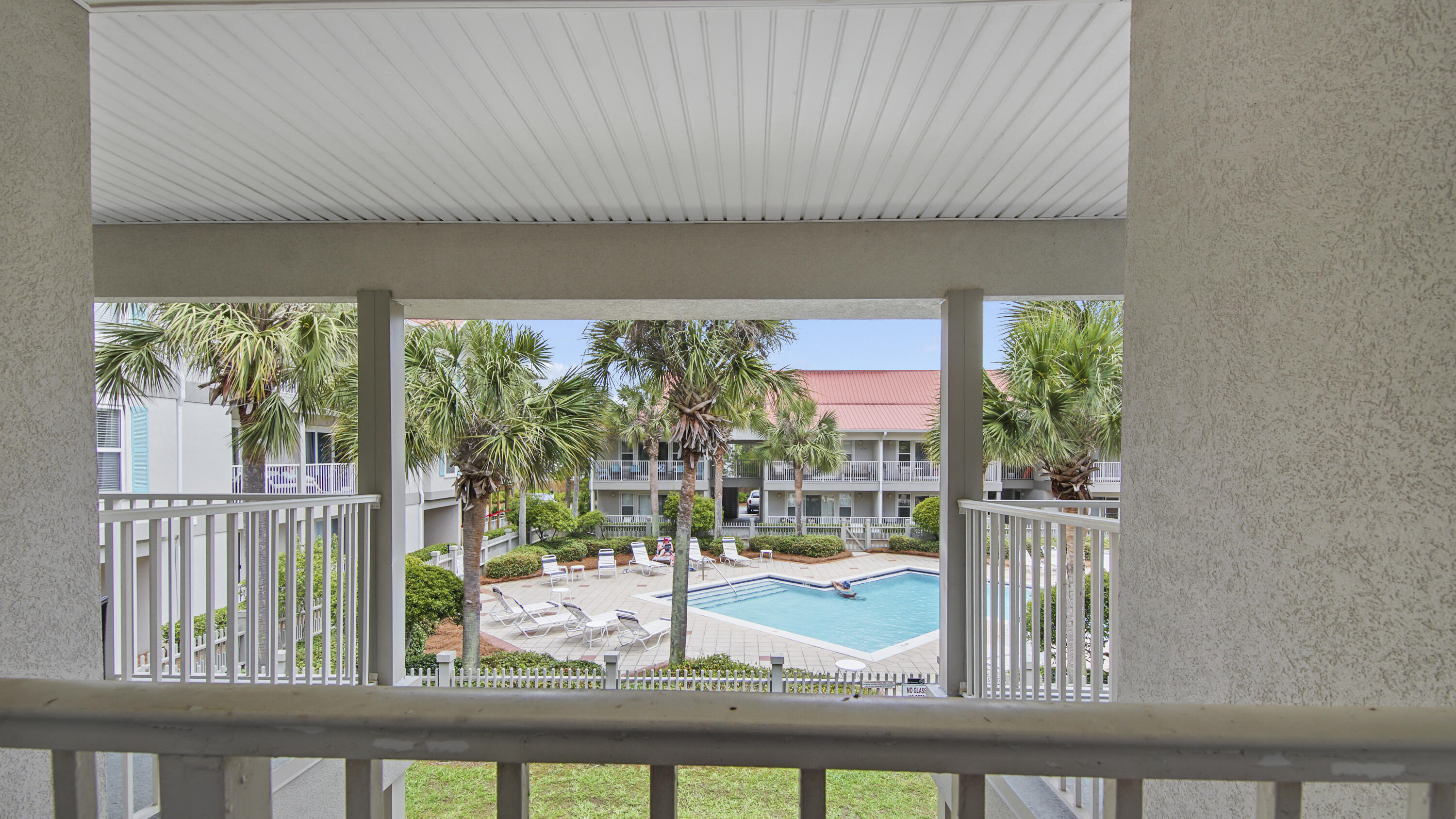 ROLLIN TIDE VILLAS - Residential