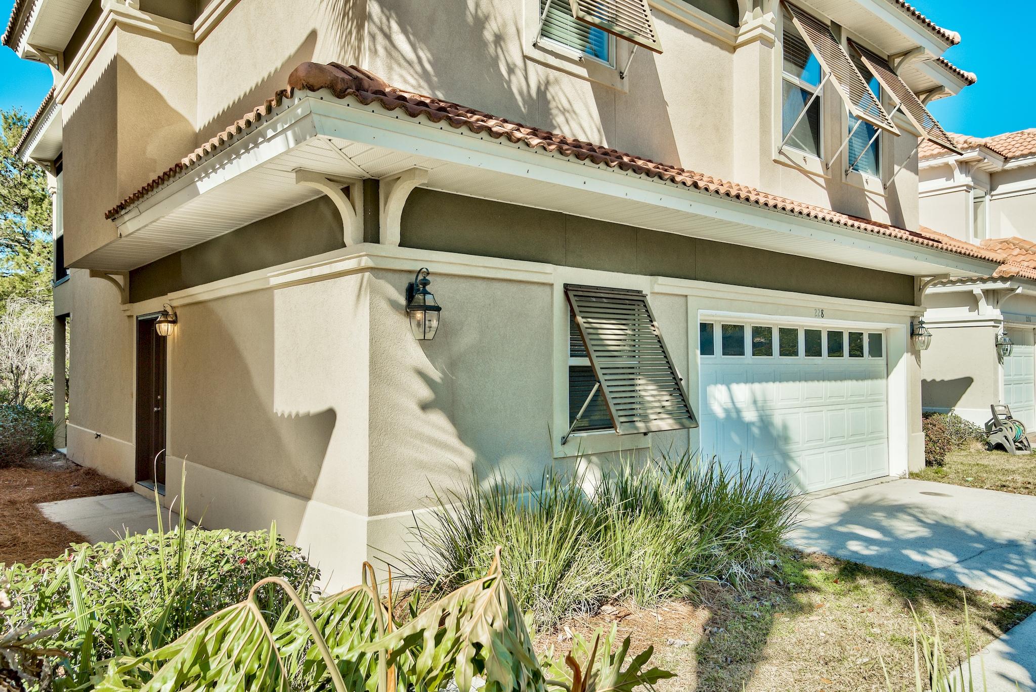 CALUSA BAY S/D - Residential