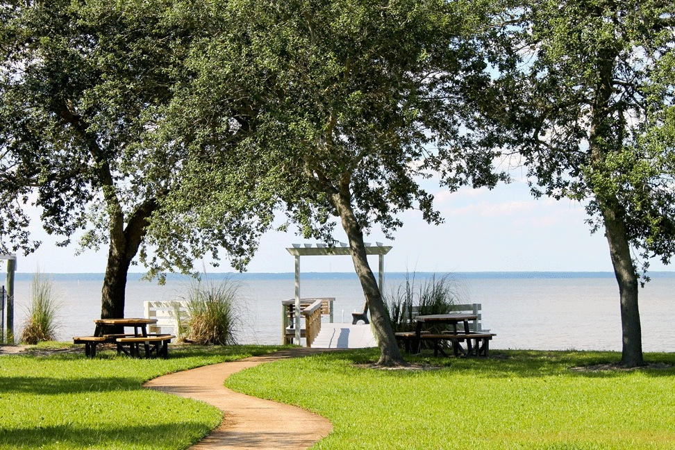 PELICAN BAY S/D - Land