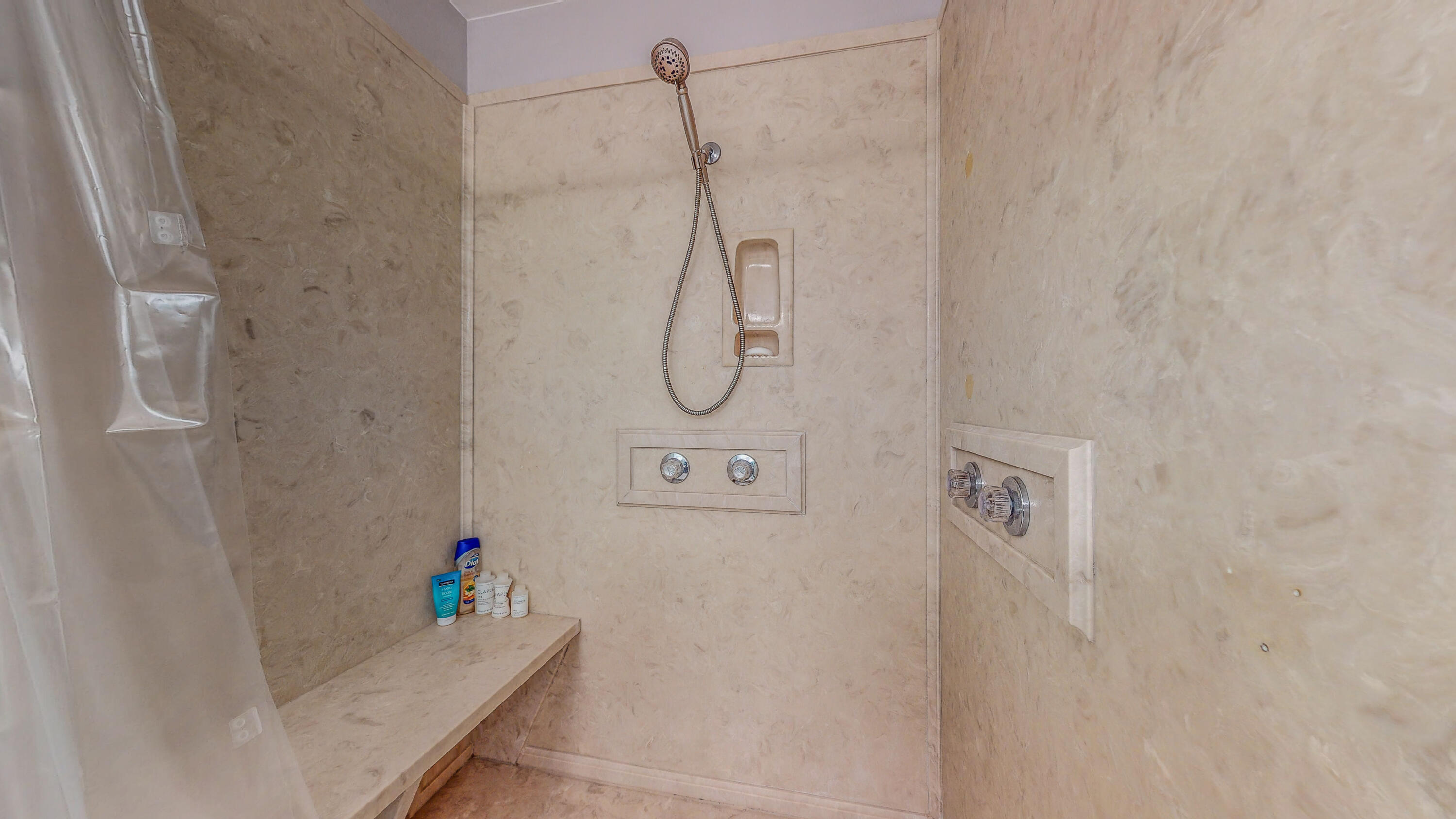 NORTHVIEW ESTATES 3RD ADDN - Residential