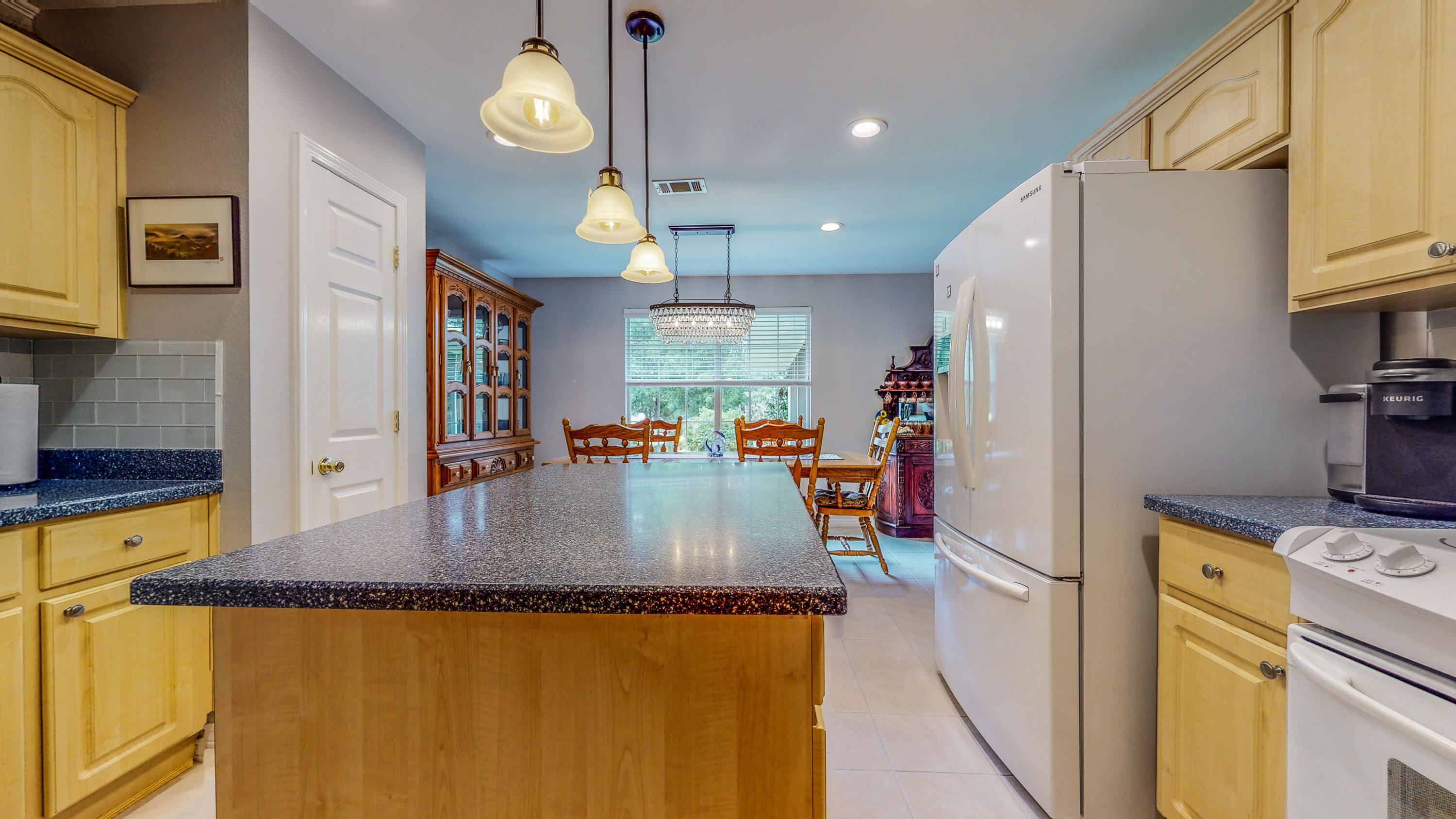 NORTHVIEW ESTATES 3RD ADDN - Residential