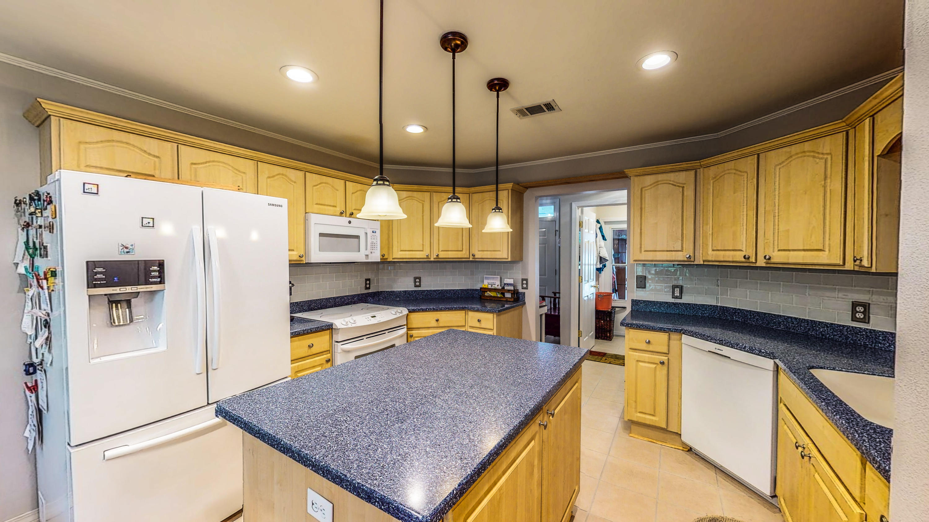 NORTHVIEW ESTATES 3RD ADDN - Residential