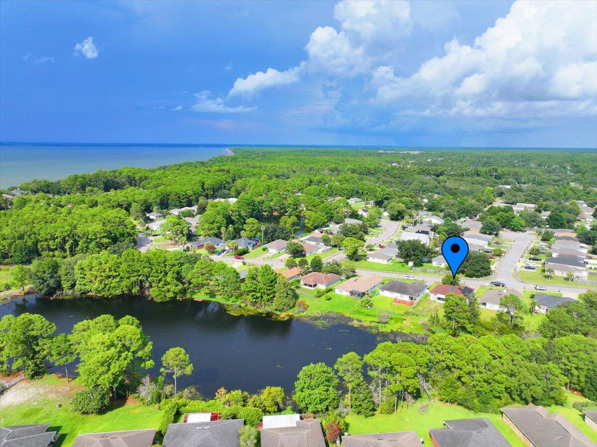 SHADOW LAKES - Residential
