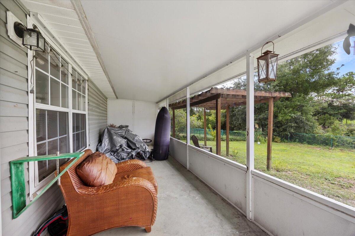 SHADOW LAKES - Residential