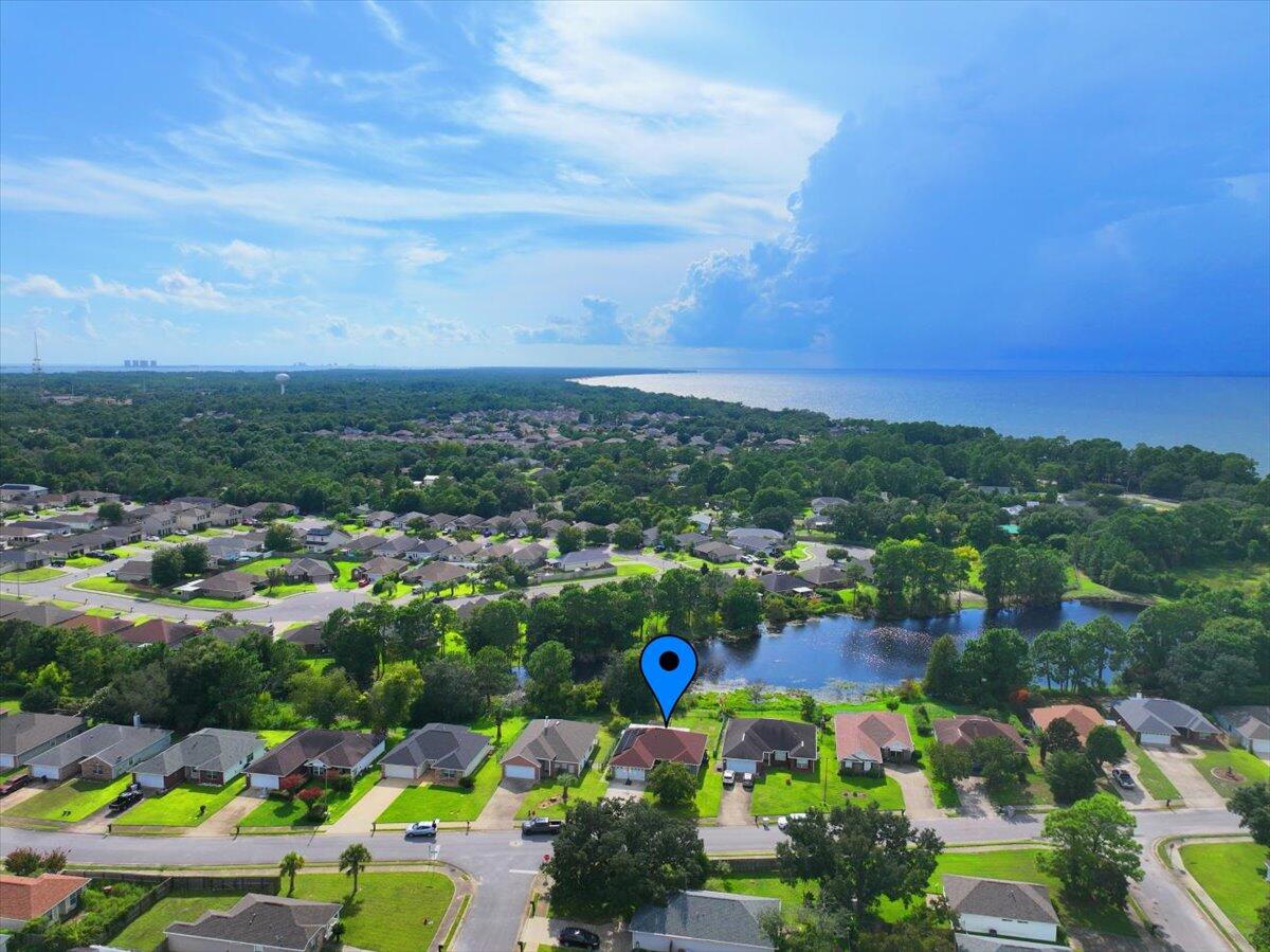 SHADOW LAKES - Residential
