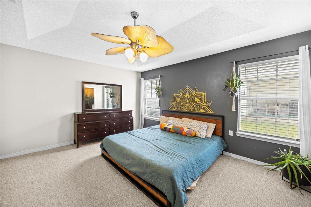 SHADOW LAKES - Residential