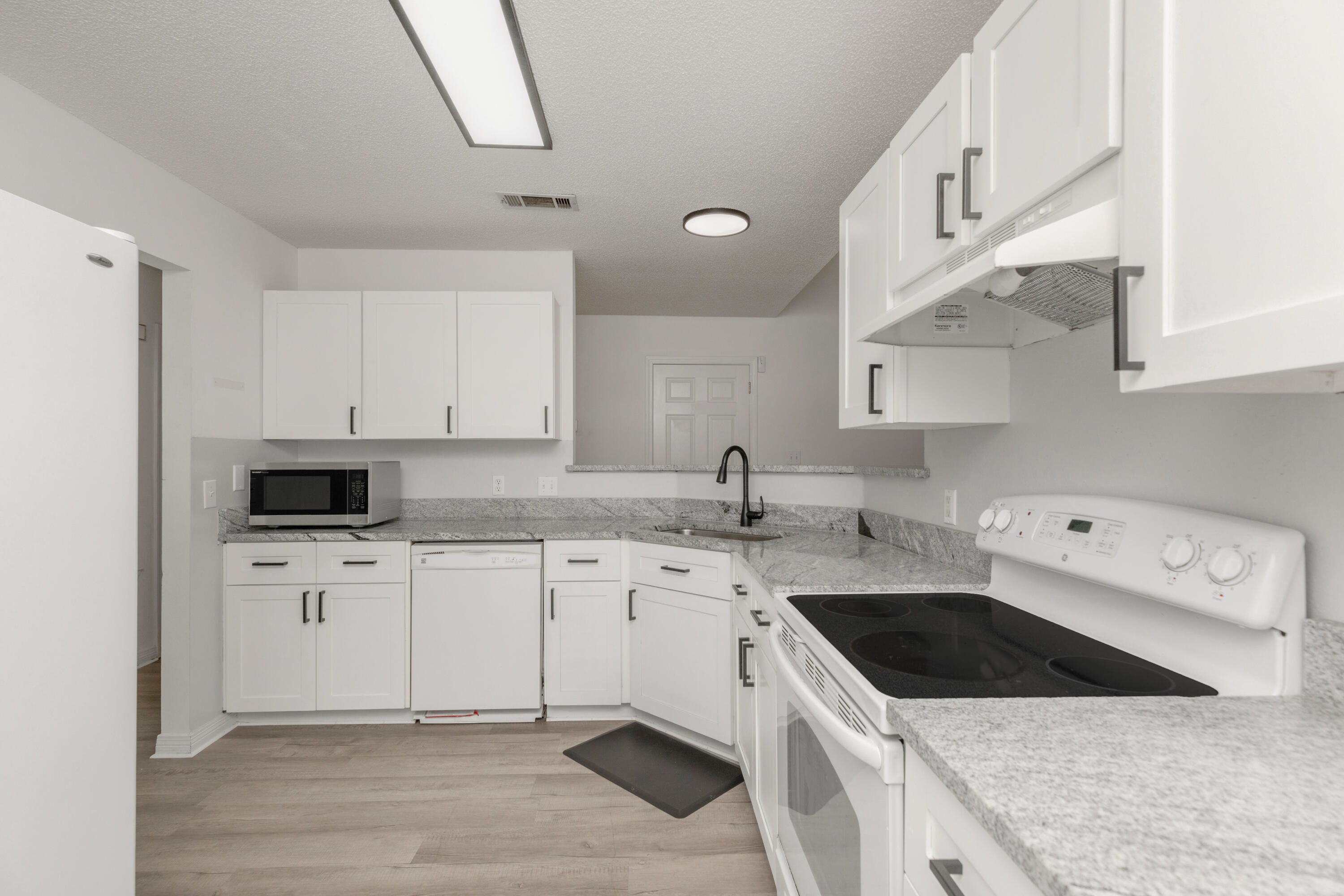 RUSH PARK WEST S/D - Residential Lease