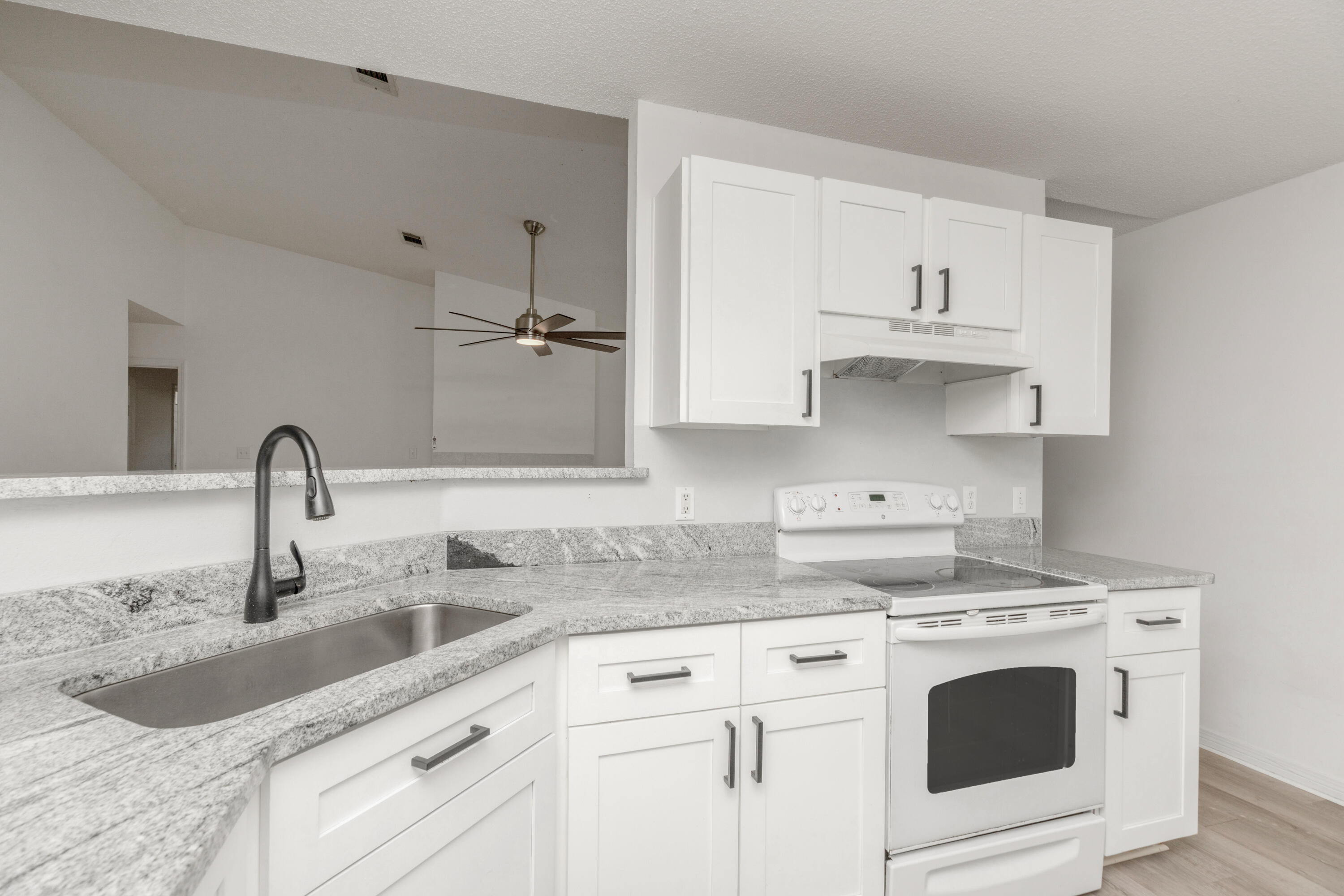 RUSH PARK WEST S/D - Residential Lease