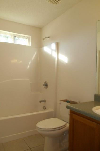 SQUIRE RIDGE - Residential