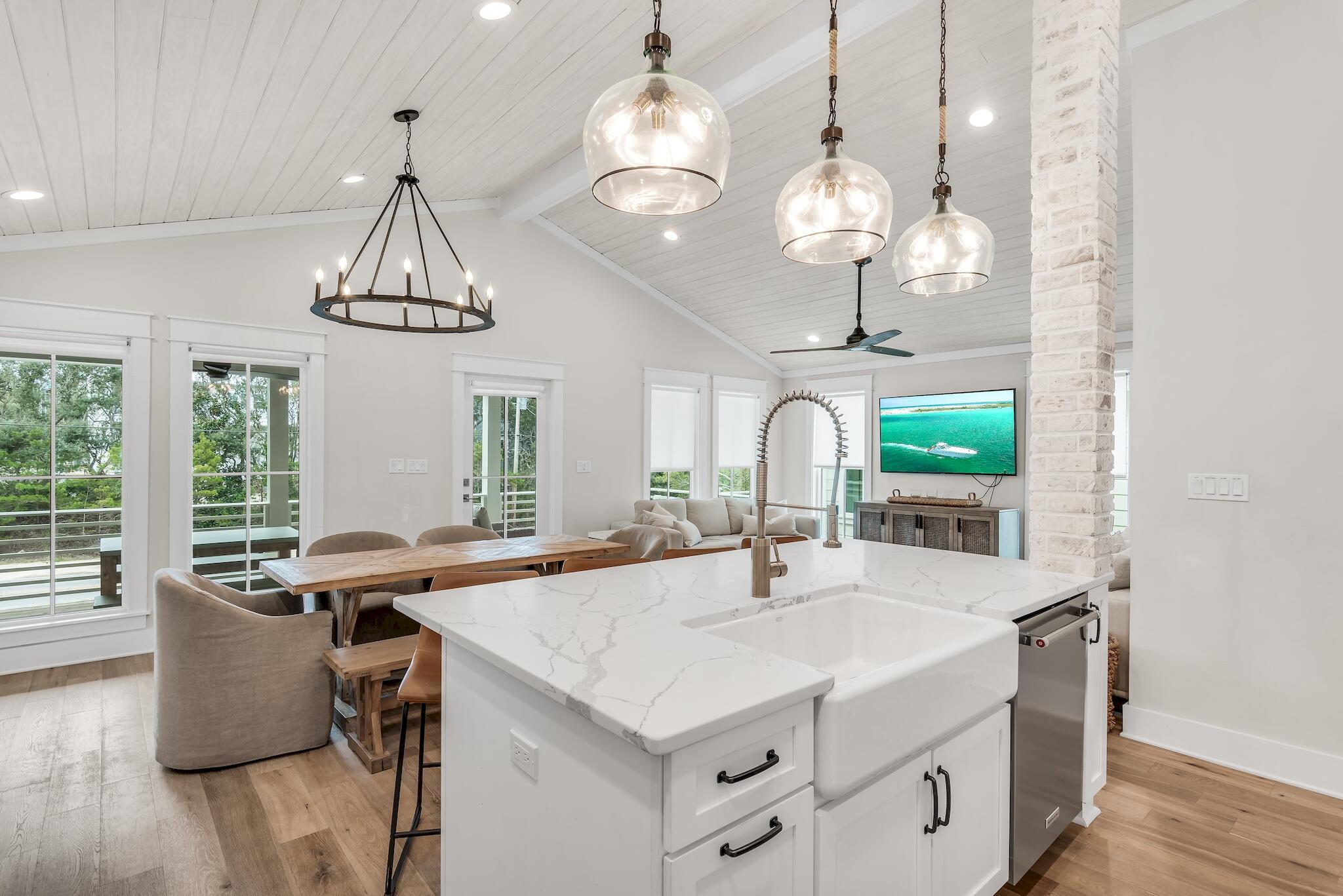 BEACH HIGHLAND 1ST ADD - Residential