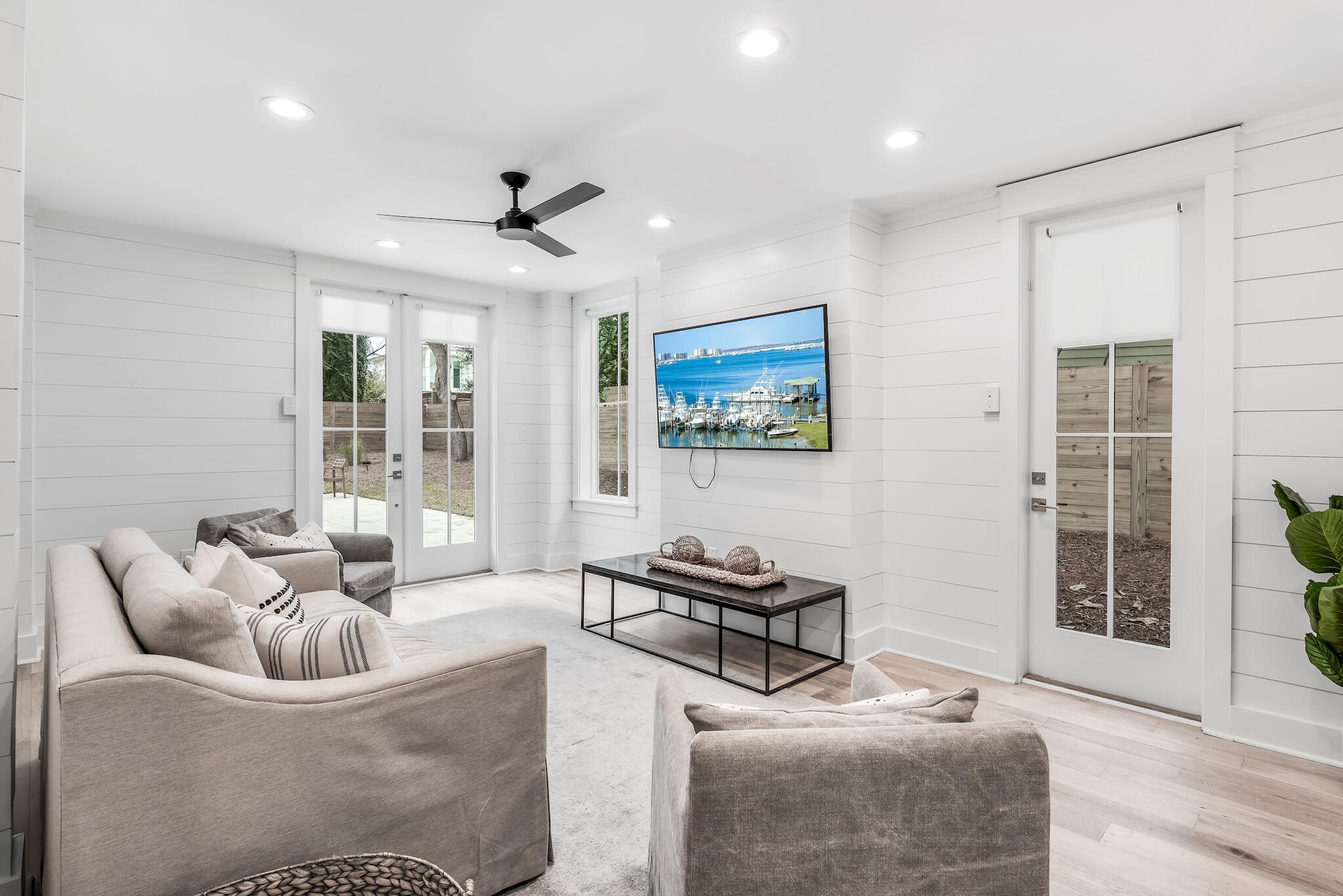 BEACH HIGHLAND 1ST ADD - Residential