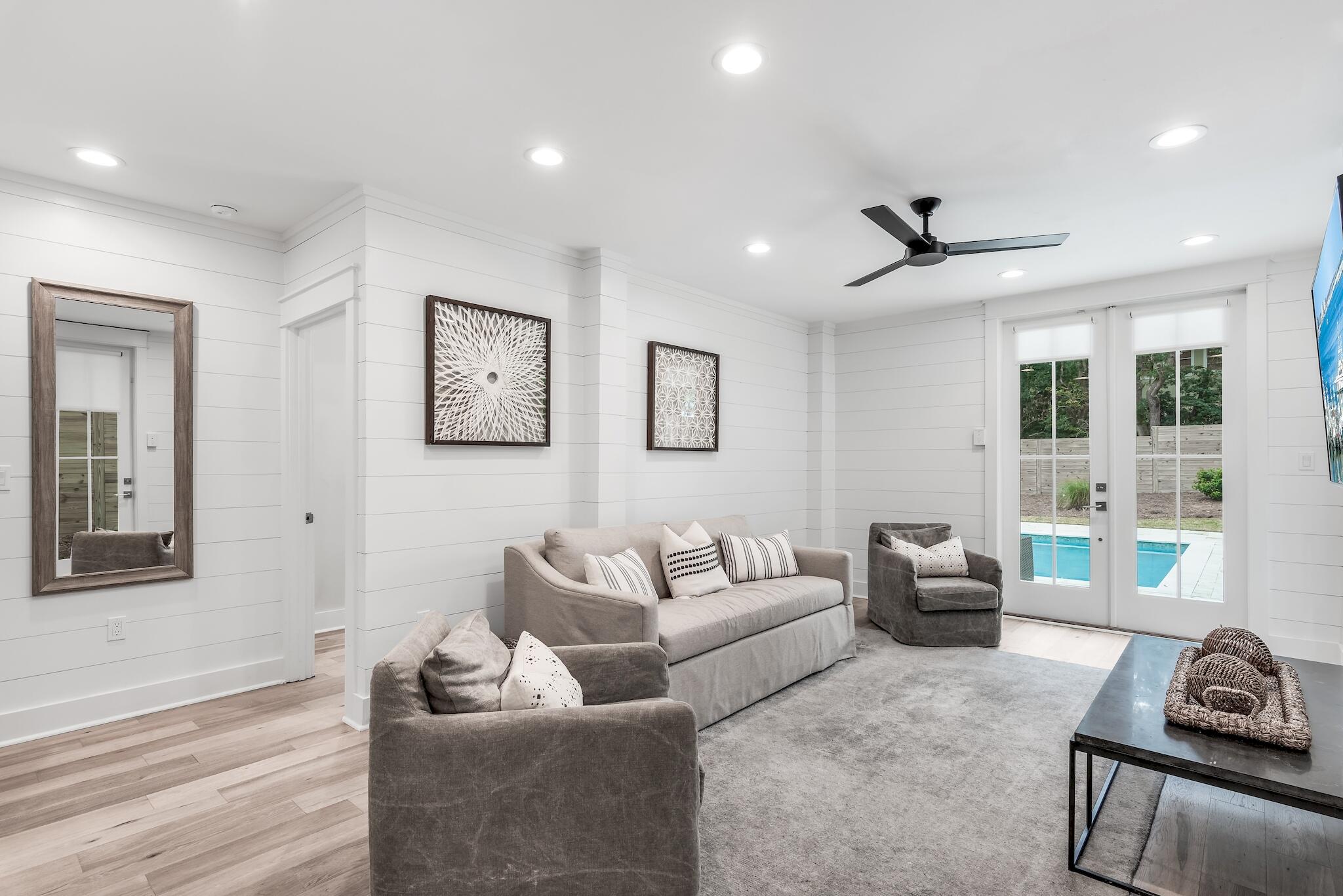 BEACH HIGHLAND 1ST ADD - Residential