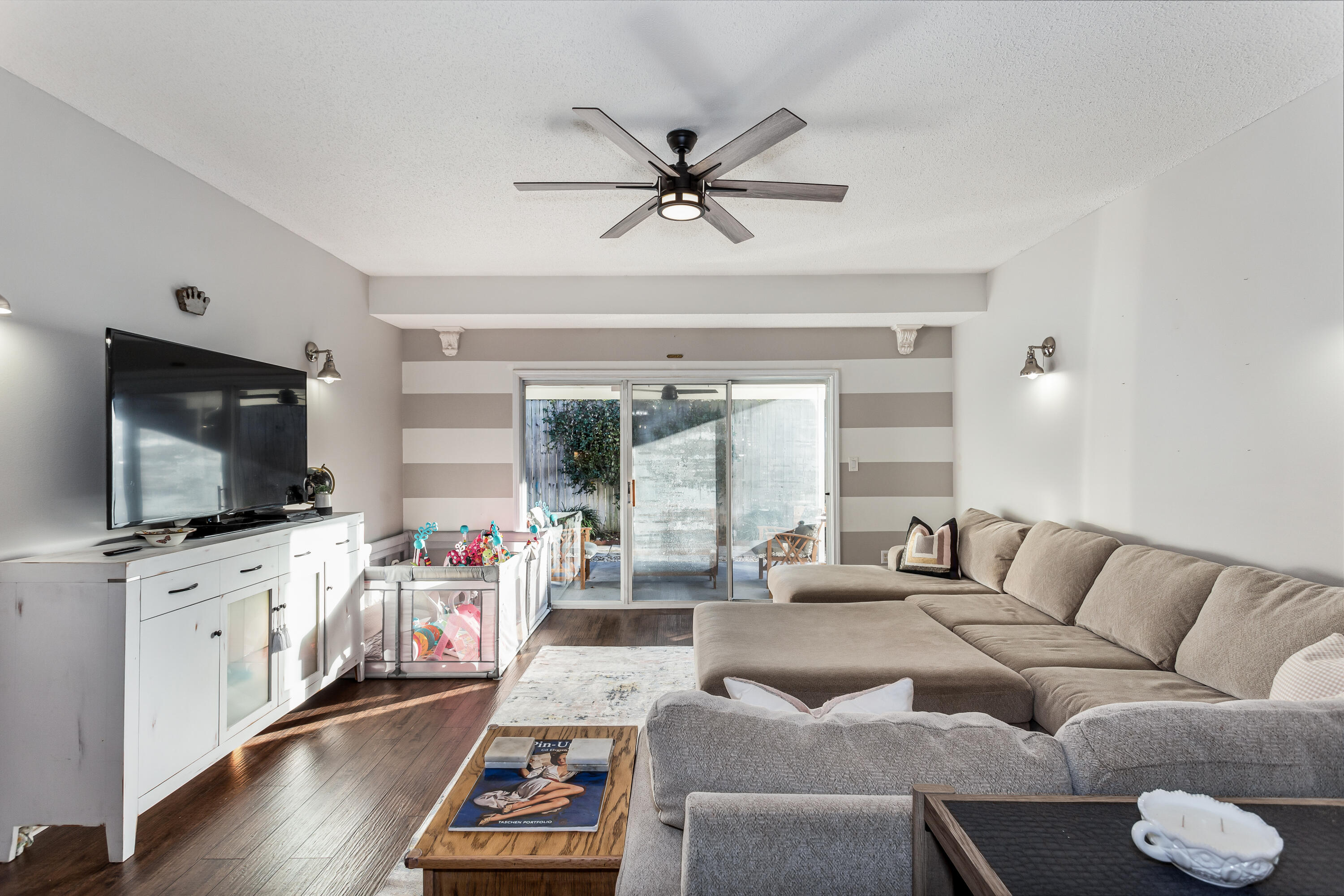 PALM HARBOR MARINA - Residential