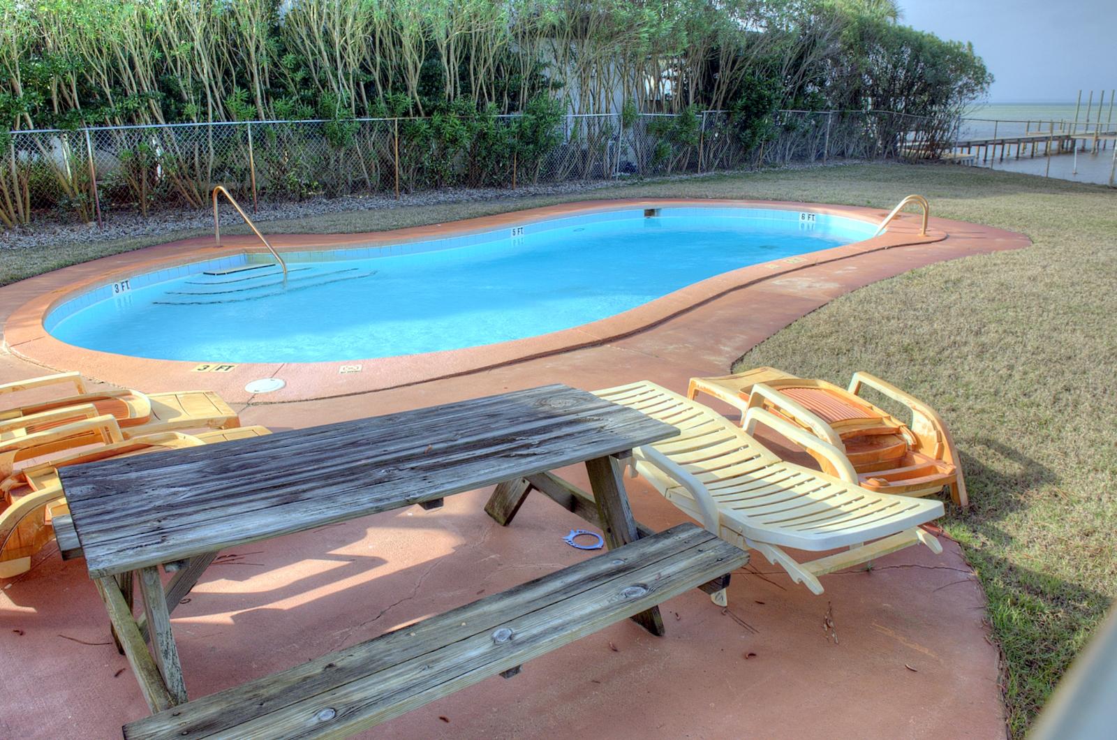 BAY BRIDGE LANDING - Residential