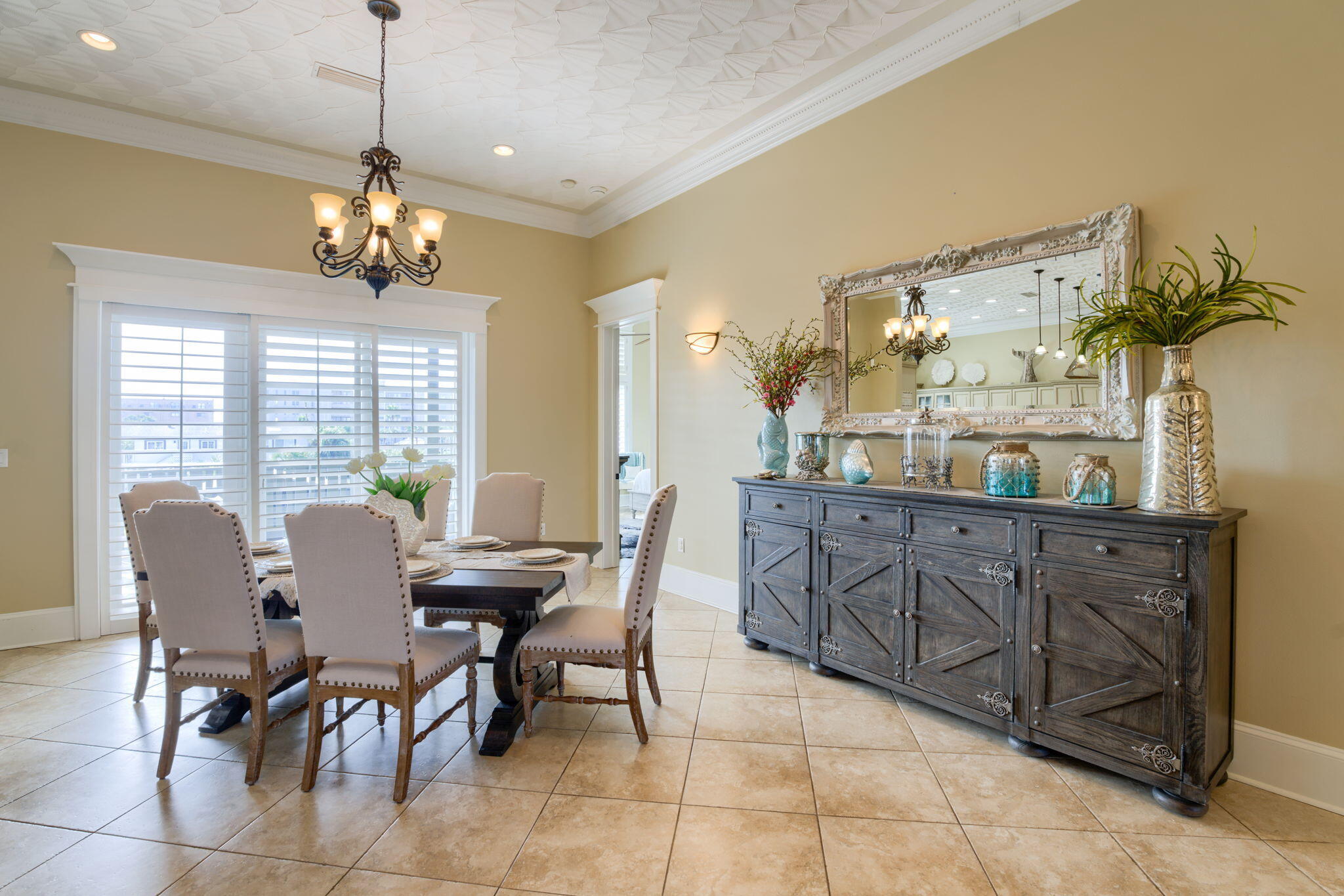 HOLIDAY ISLE - Residential