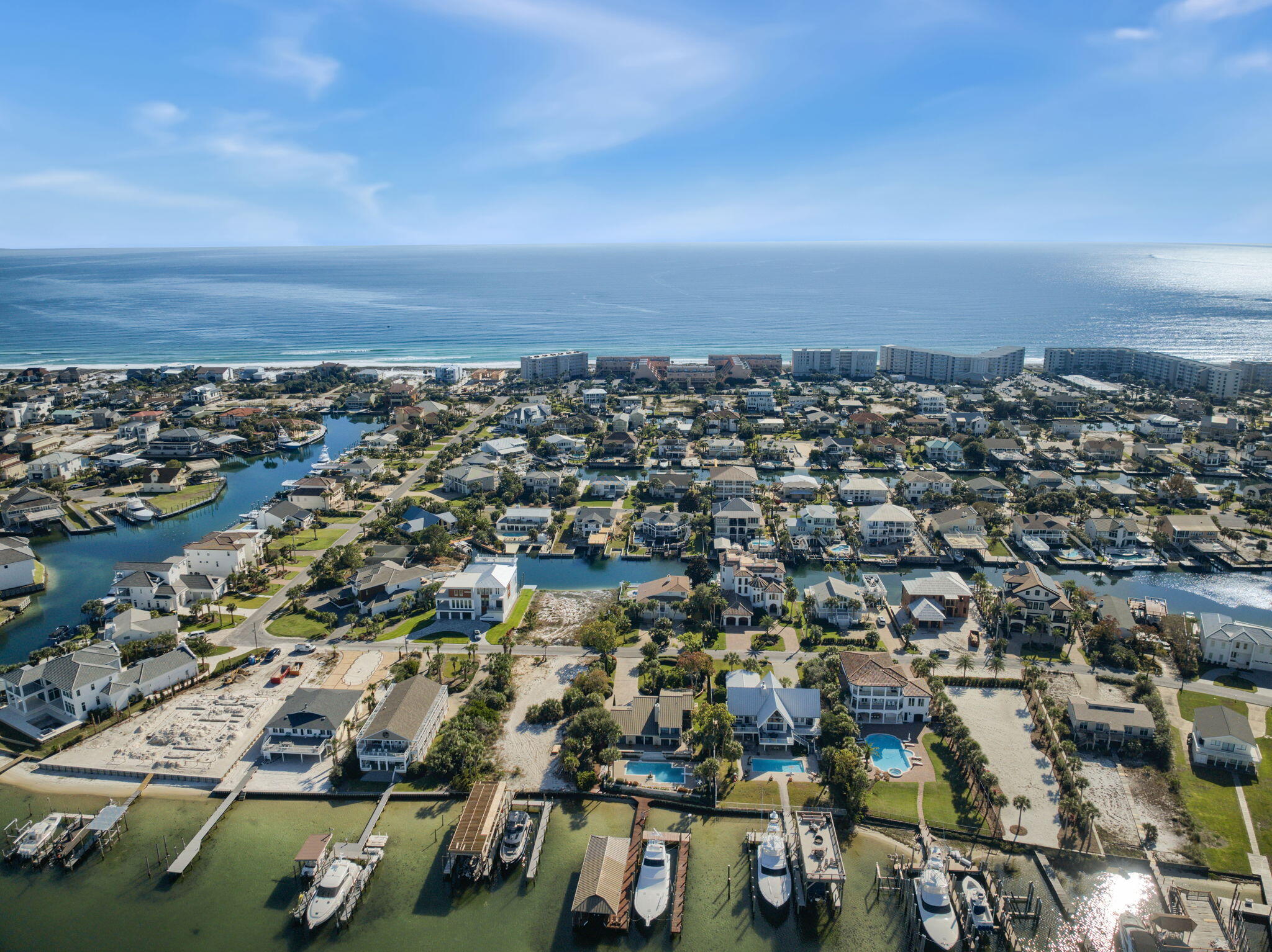 HOLIDAY ISLE - Residential