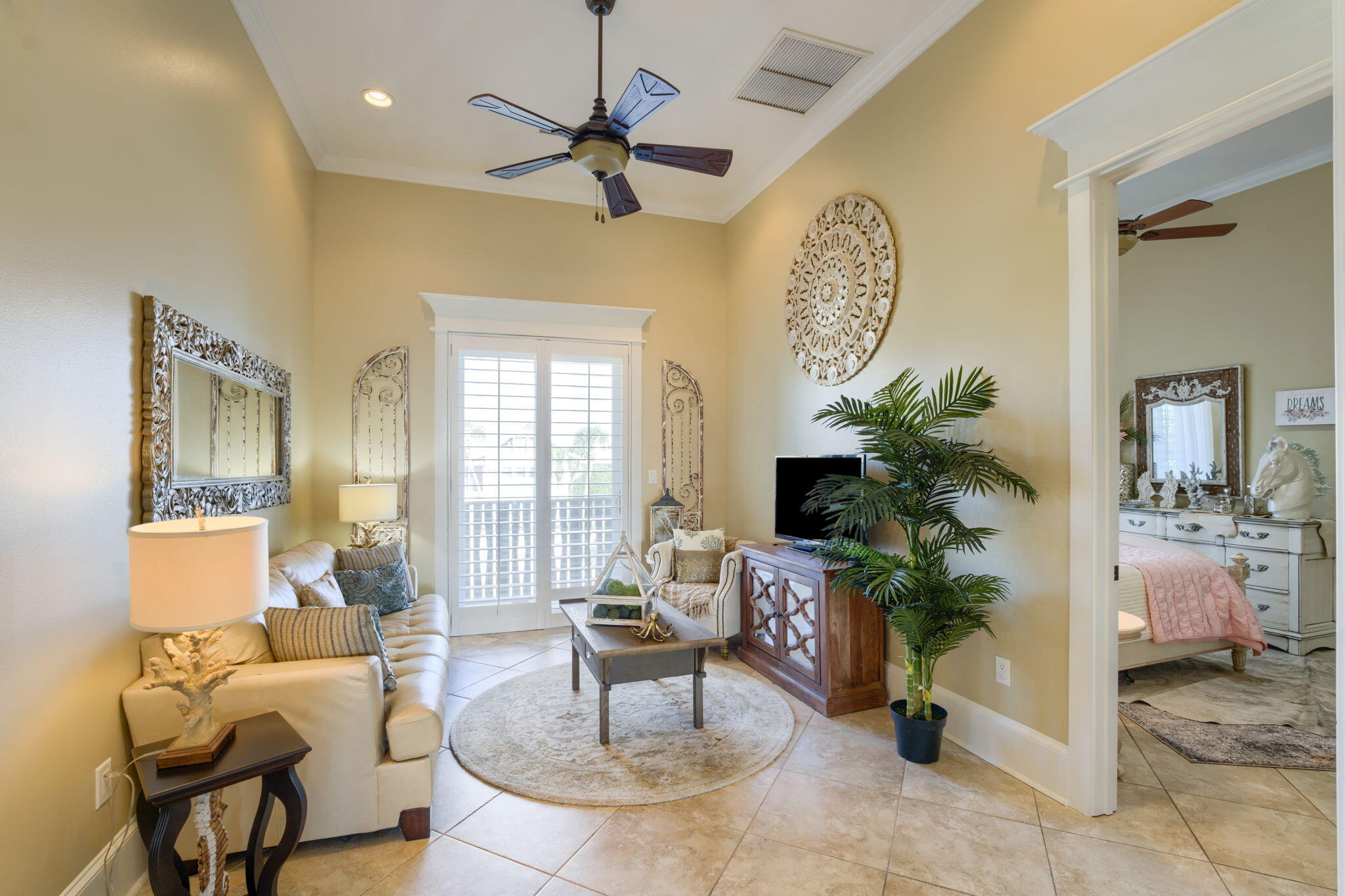 HOLIDAY ISLE - Residential