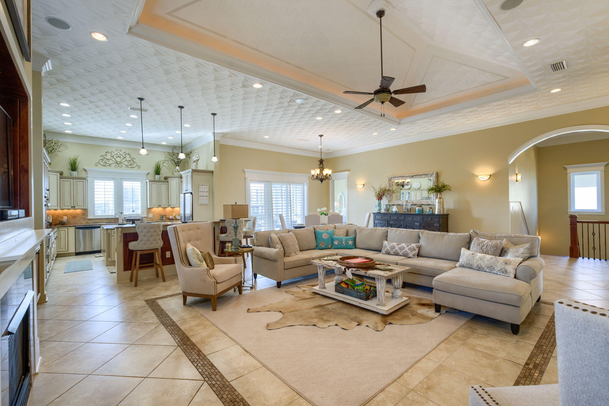 HOLIDAY ISLE - Residential