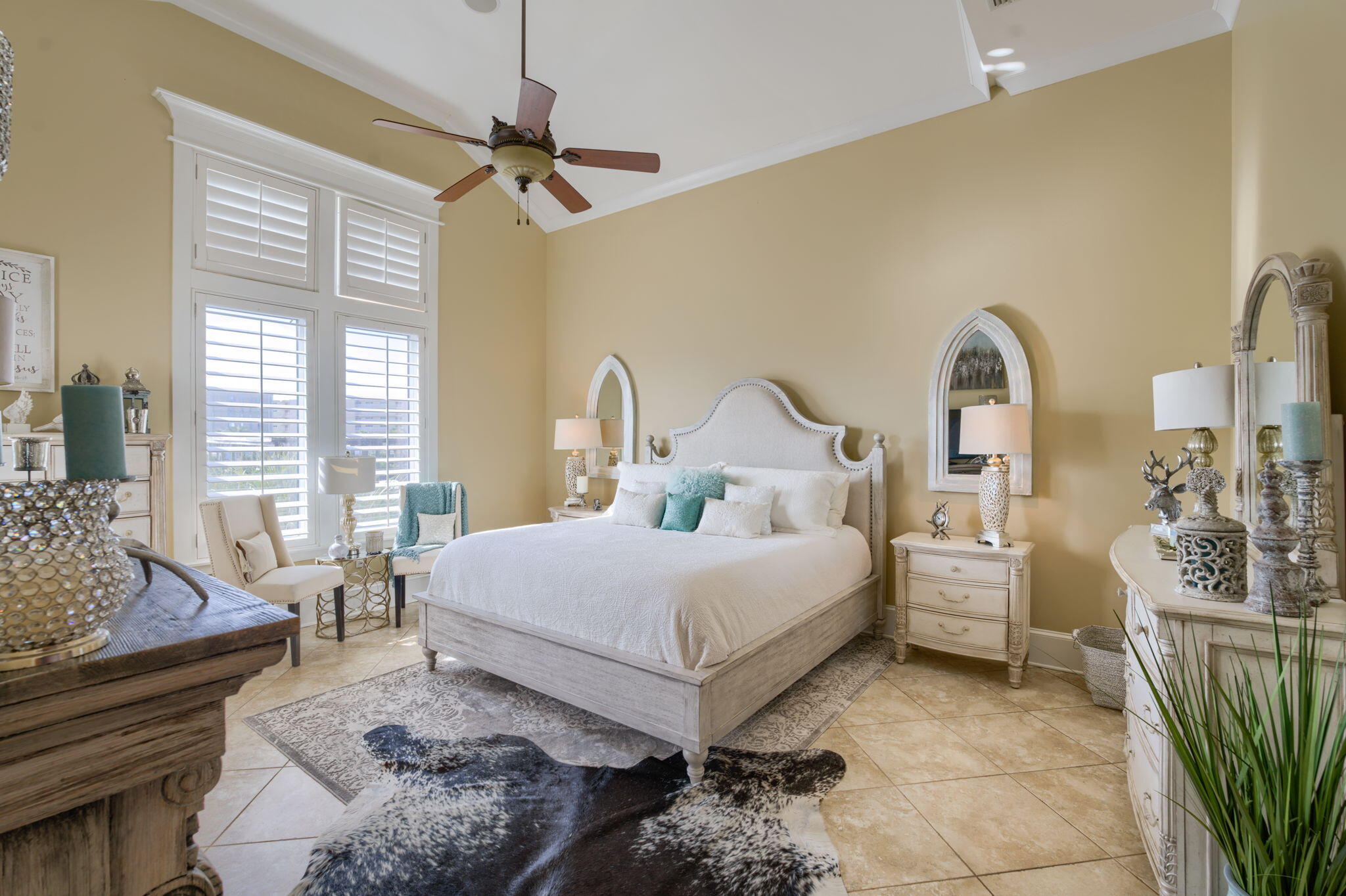 HOLIDAY ISLE - Residential