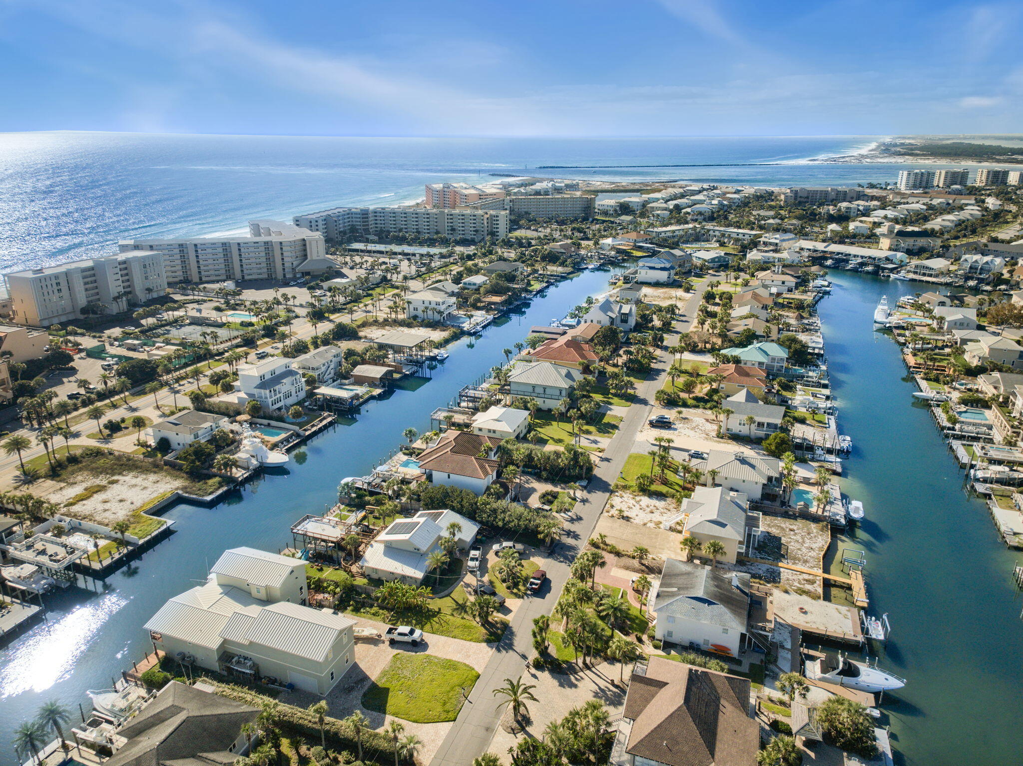 HOLIDAY ISLE - Residential