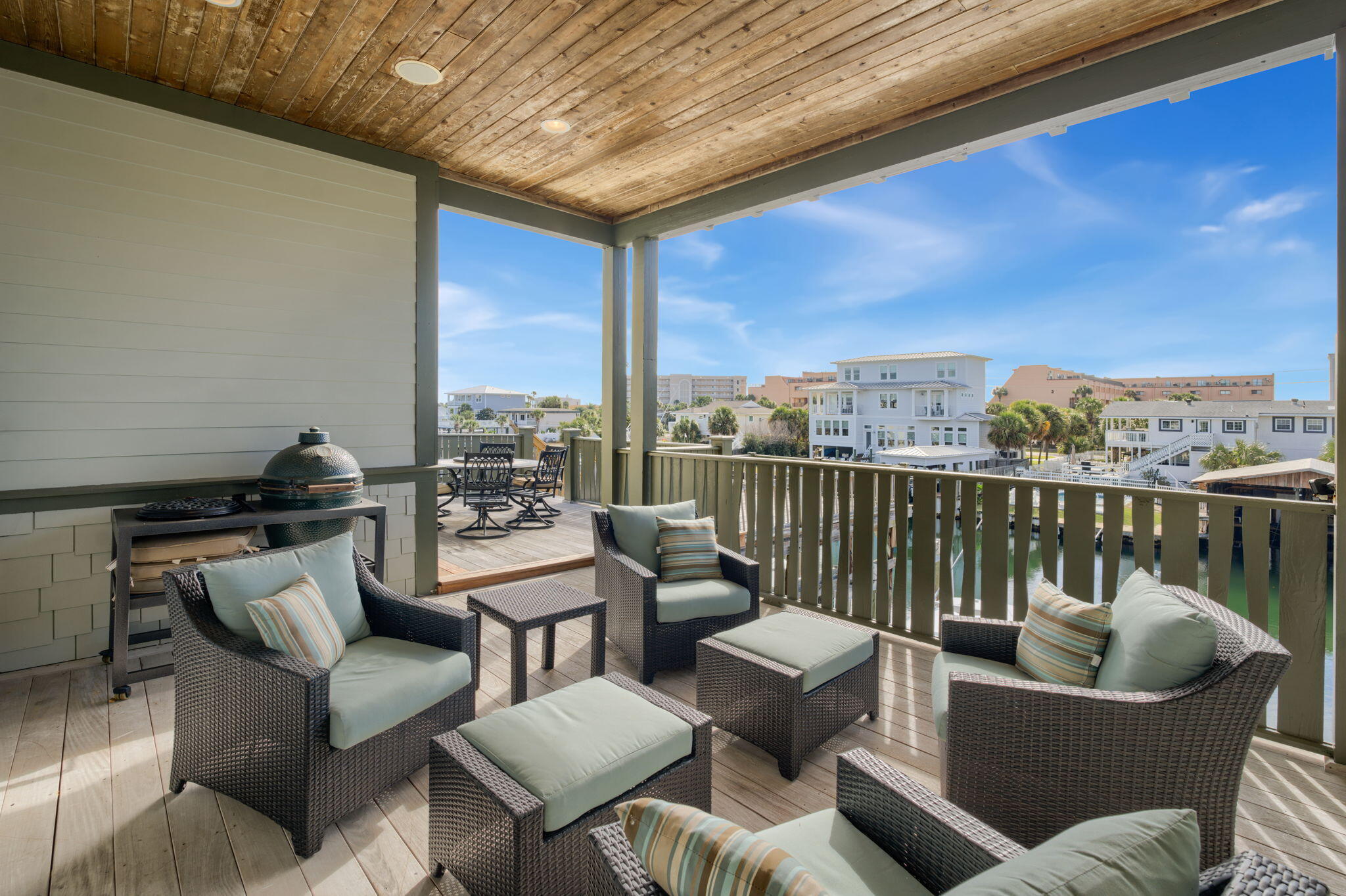 HOLIDAY ISLE - Residential