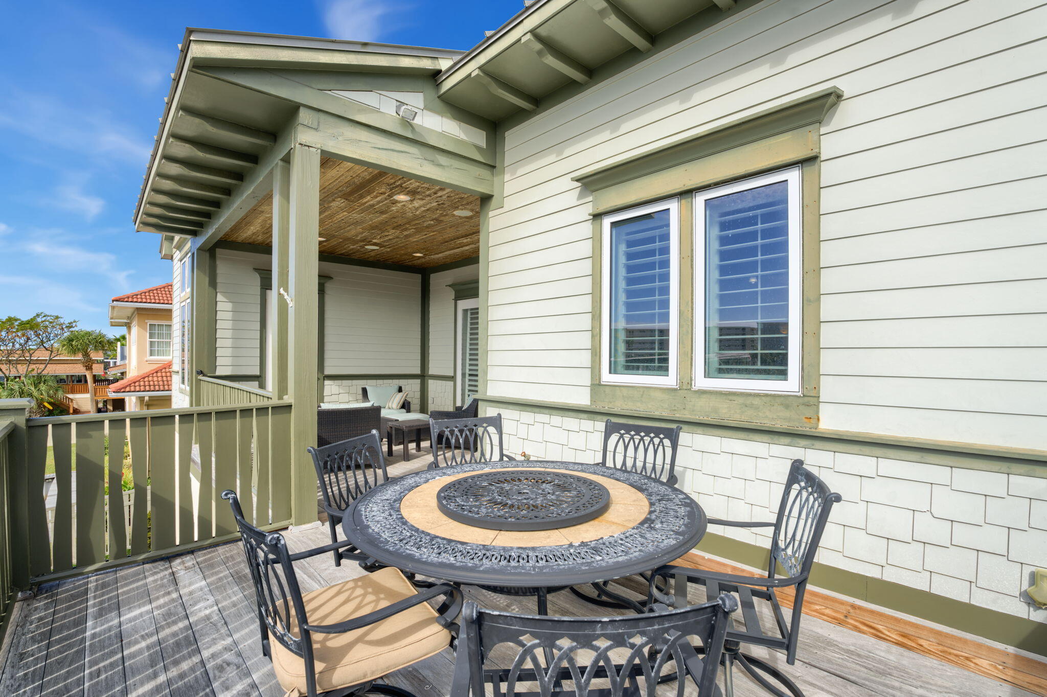 HOLIDAY ISLE - Residential