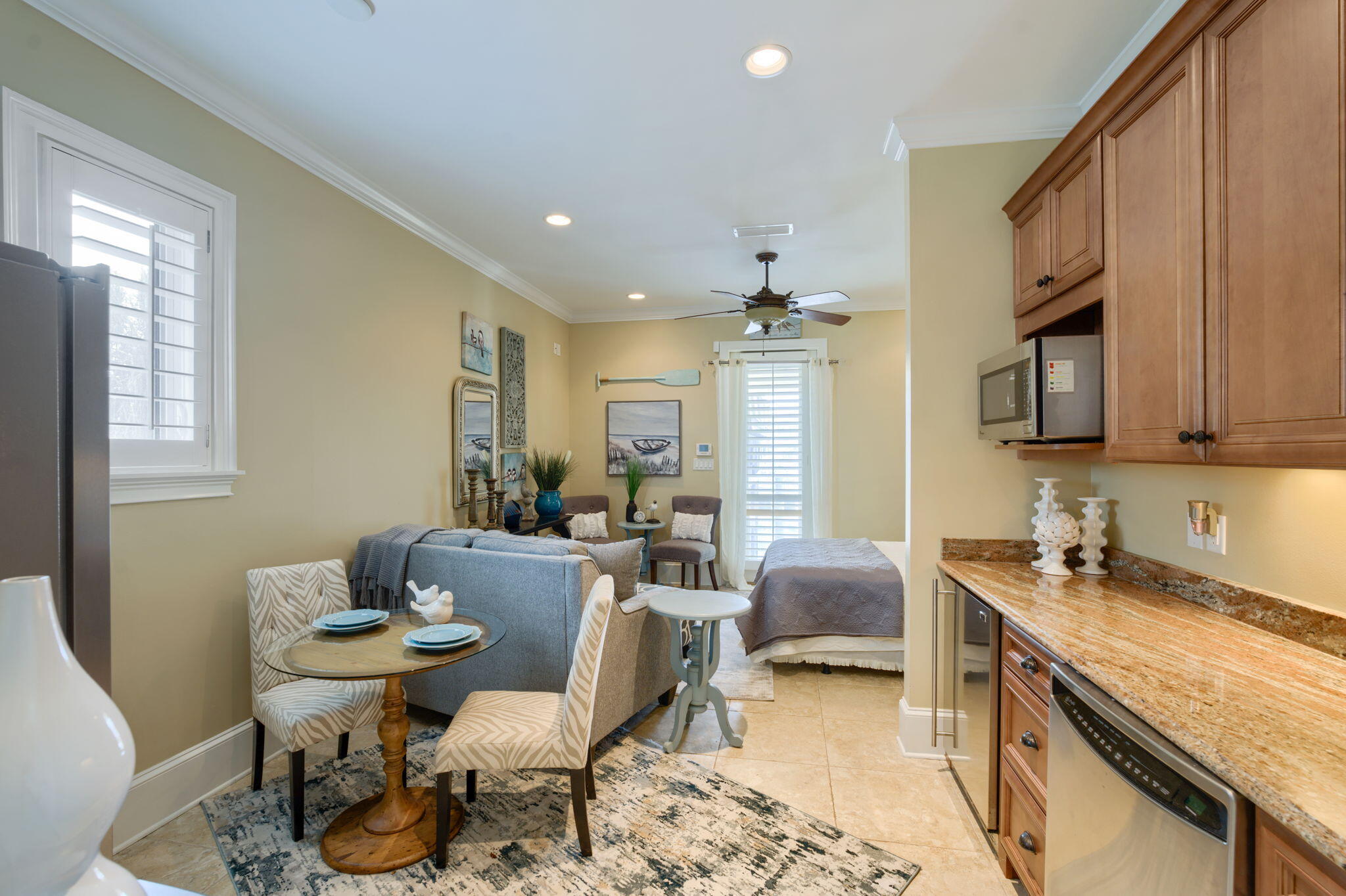 HOLIDAY ISLE - Residential