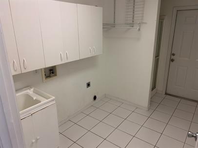 HOLLEY BY THE SEA - Residential Lease