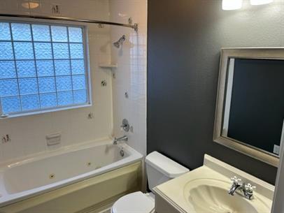HOLLEY BY THE SEA - Residential Lease