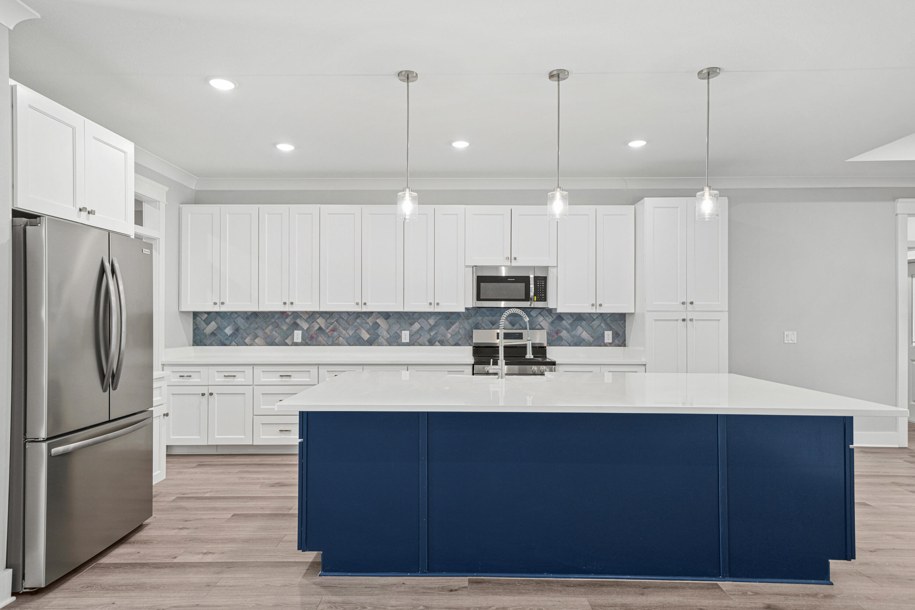 HIDDEN CREEK AT HOLLEY BY THE SEA - Residential