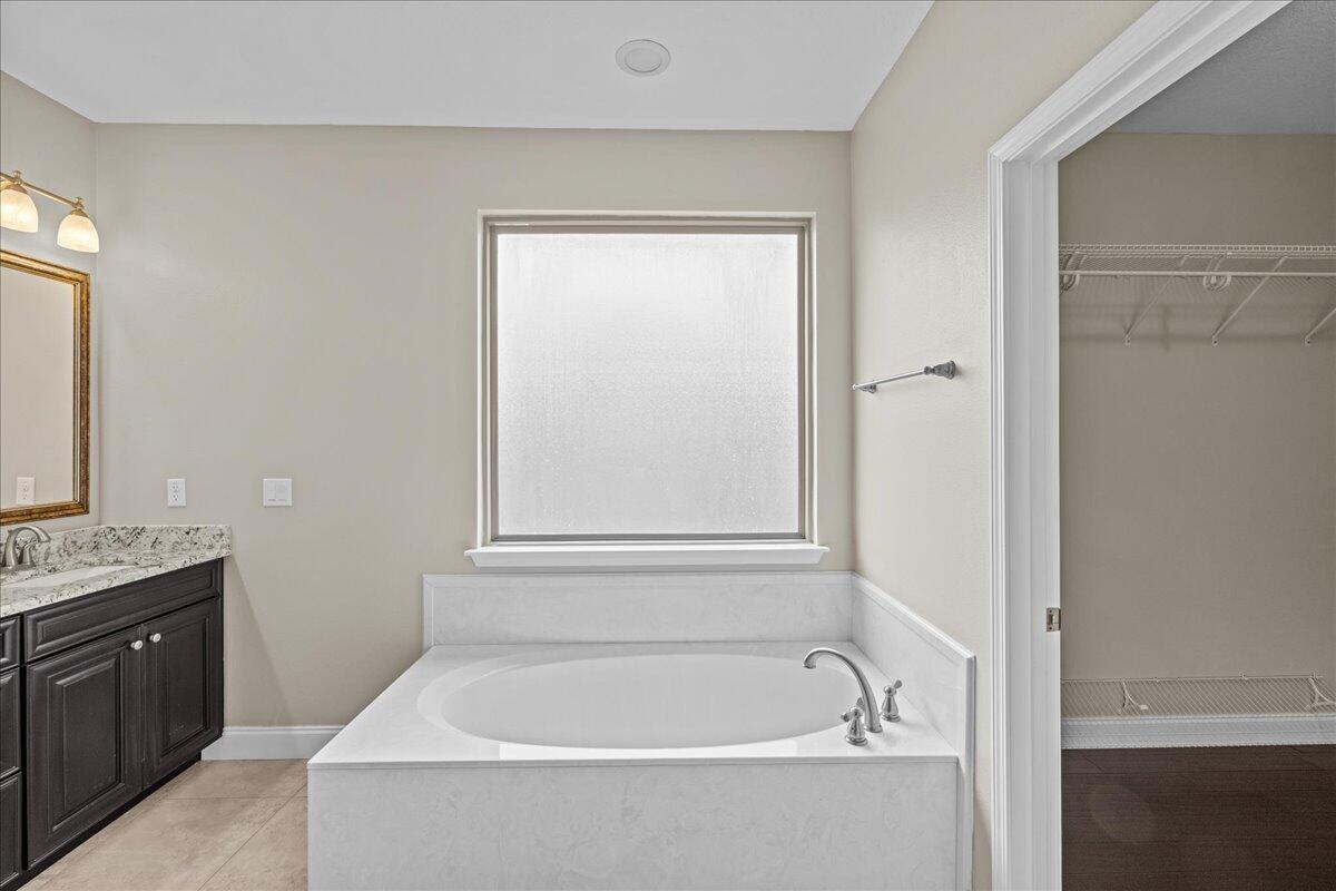 MAJESTIC OAKS AT OCEAN CITY - Residential