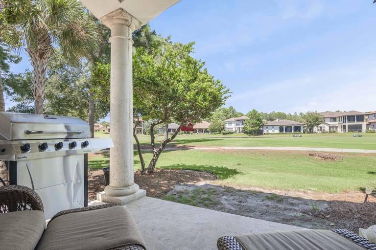 VILLA LAGO - Residential