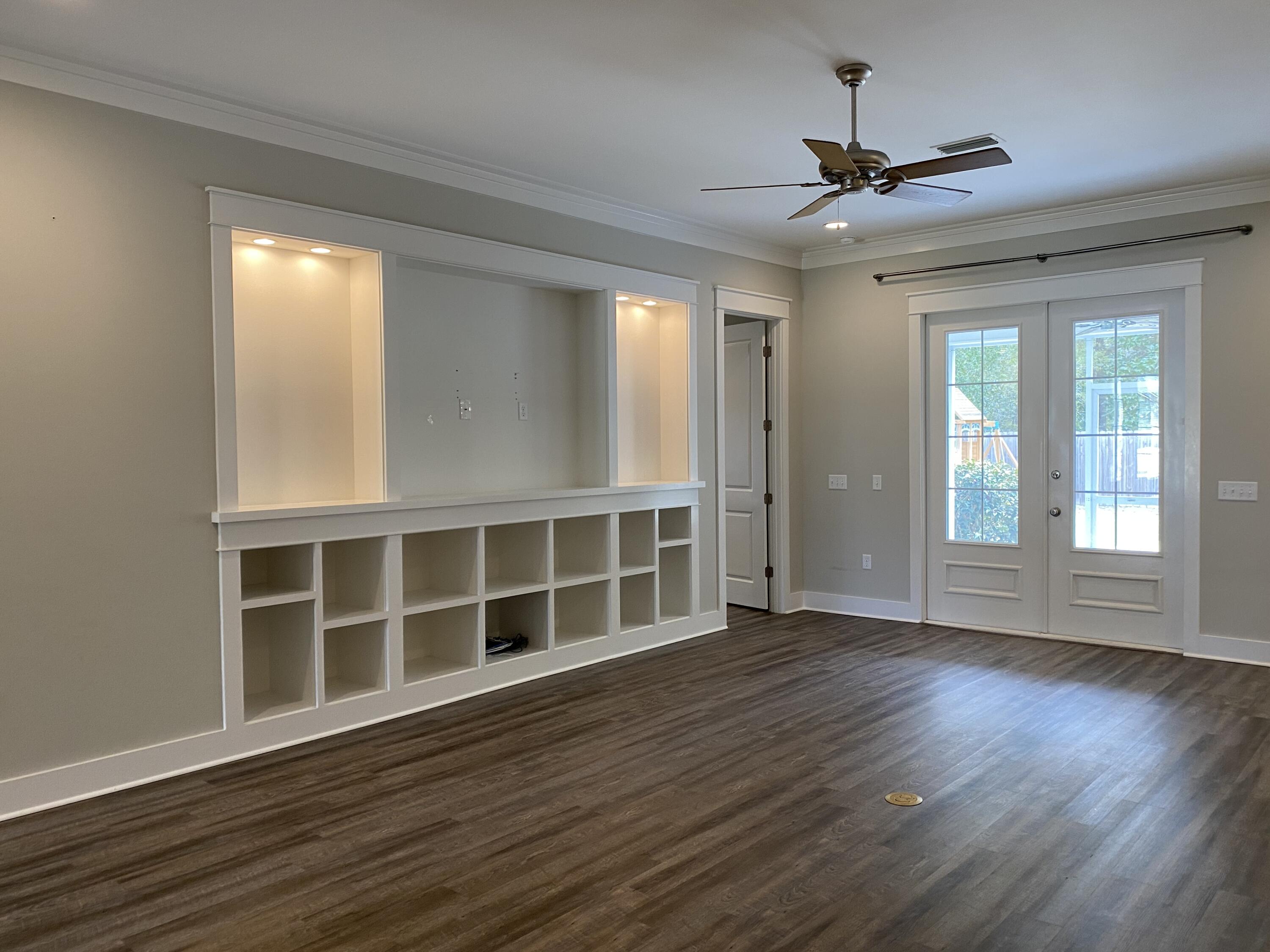 TOWER ACRES - Residential