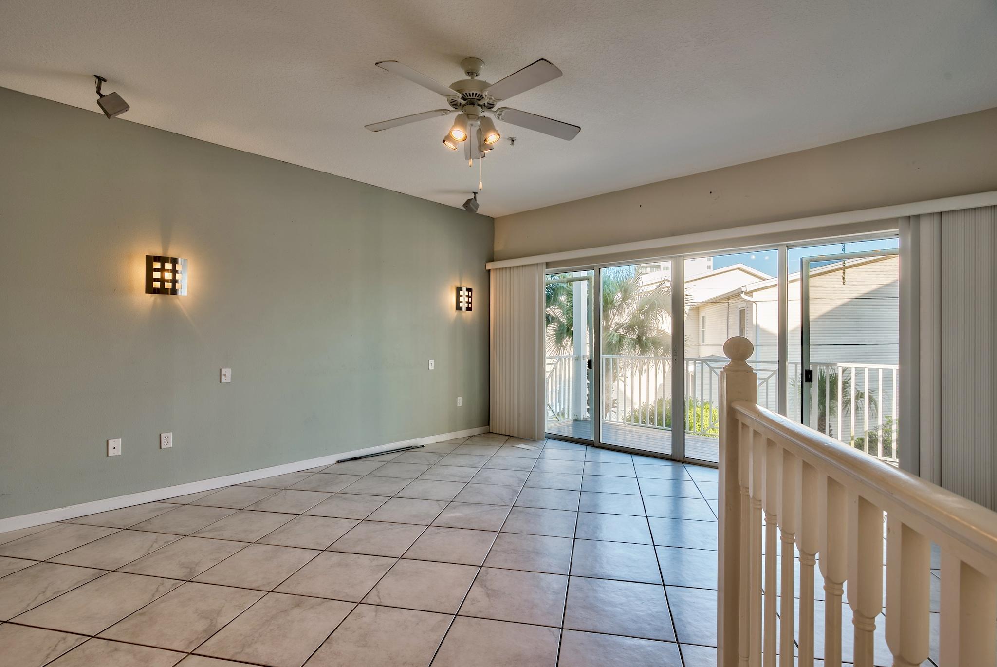 BEACH POINTE T/H - Residential