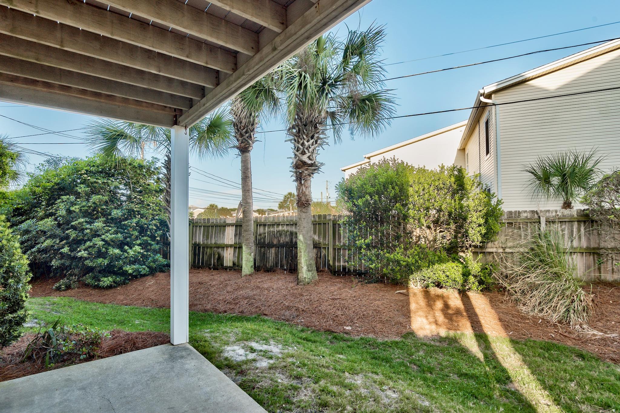 BEACH POINTE T/H - Residential