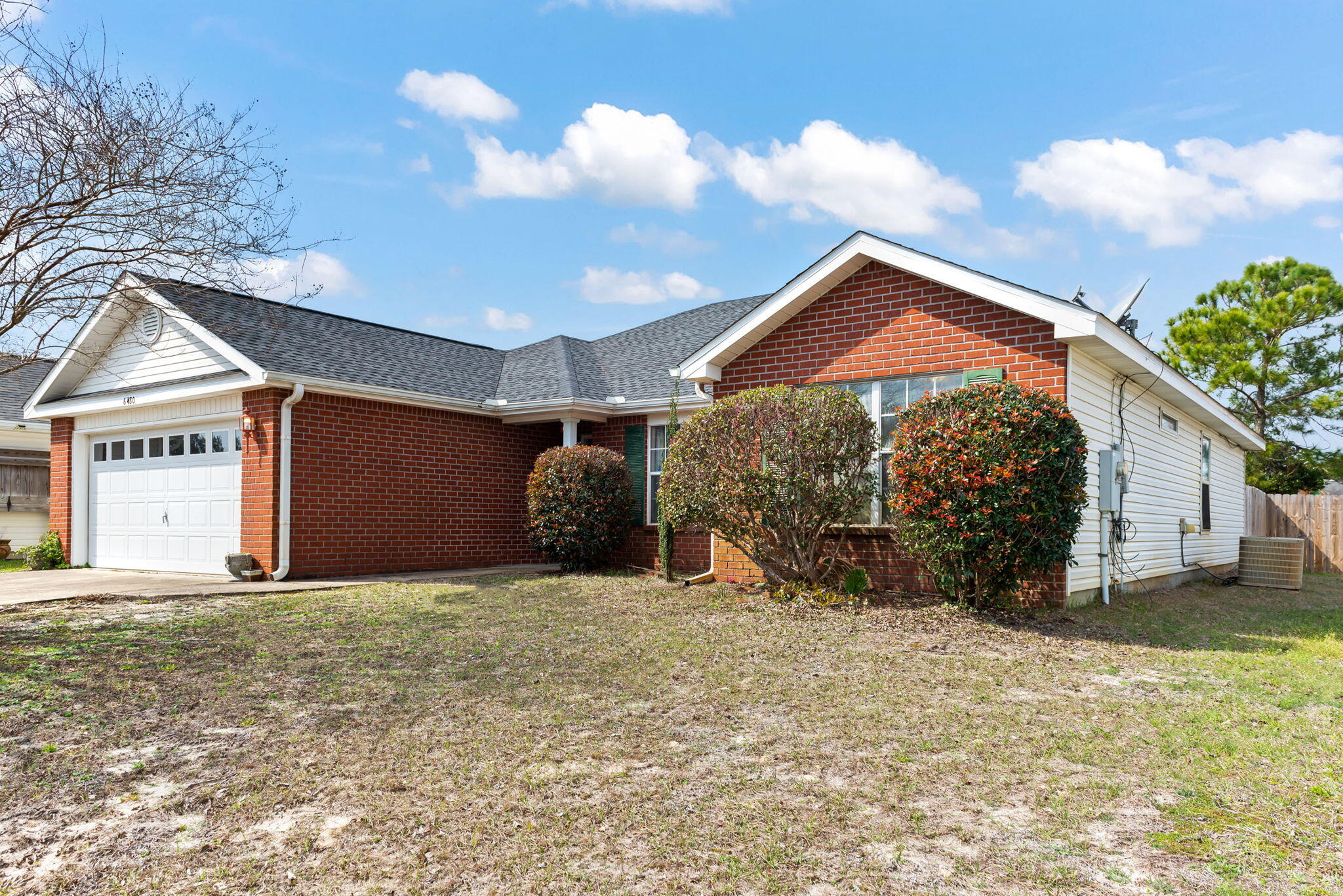 LIGHTHOUSE POINTE - Residential