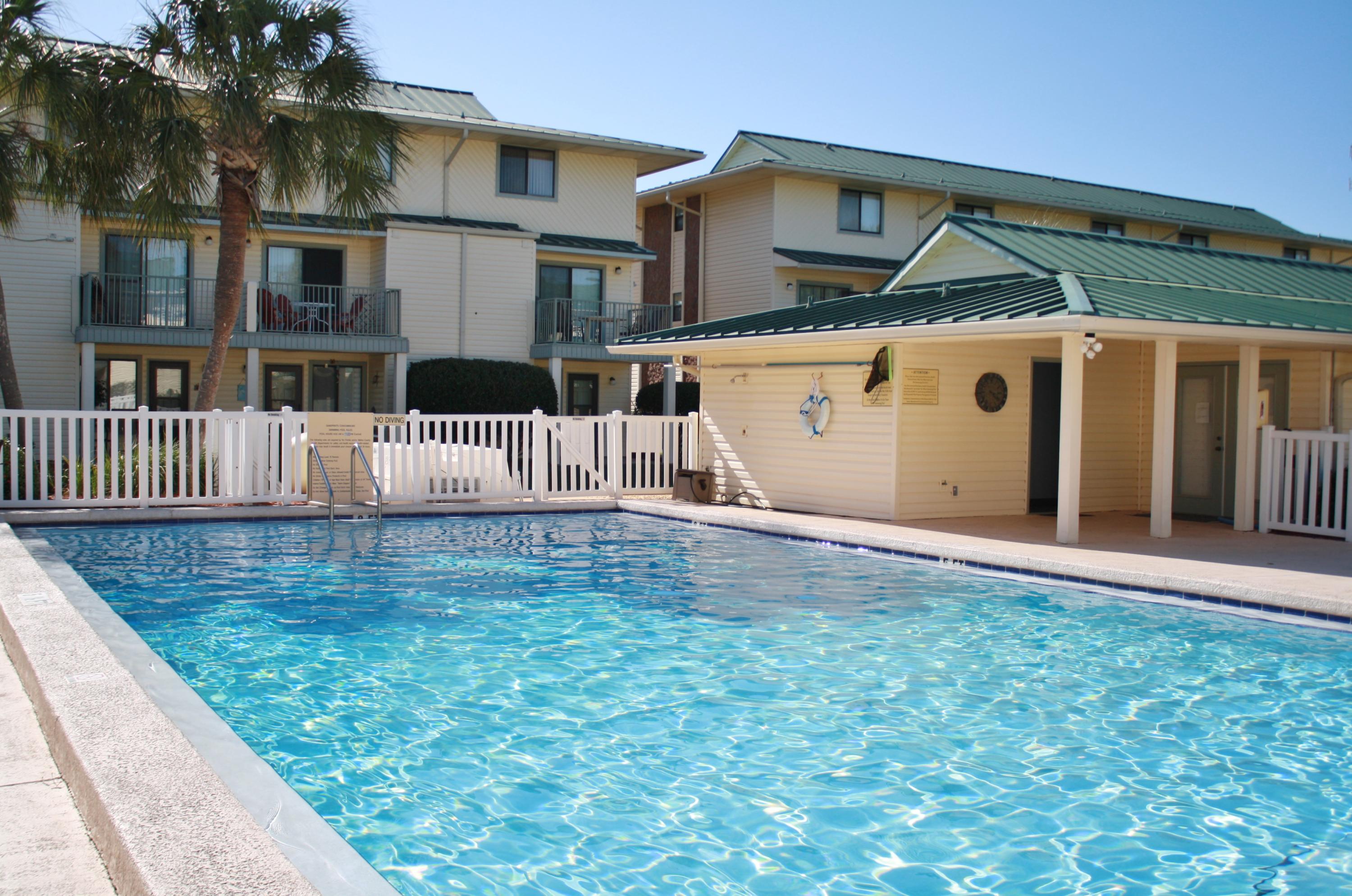 SANDPRINTS CONDO - Residential