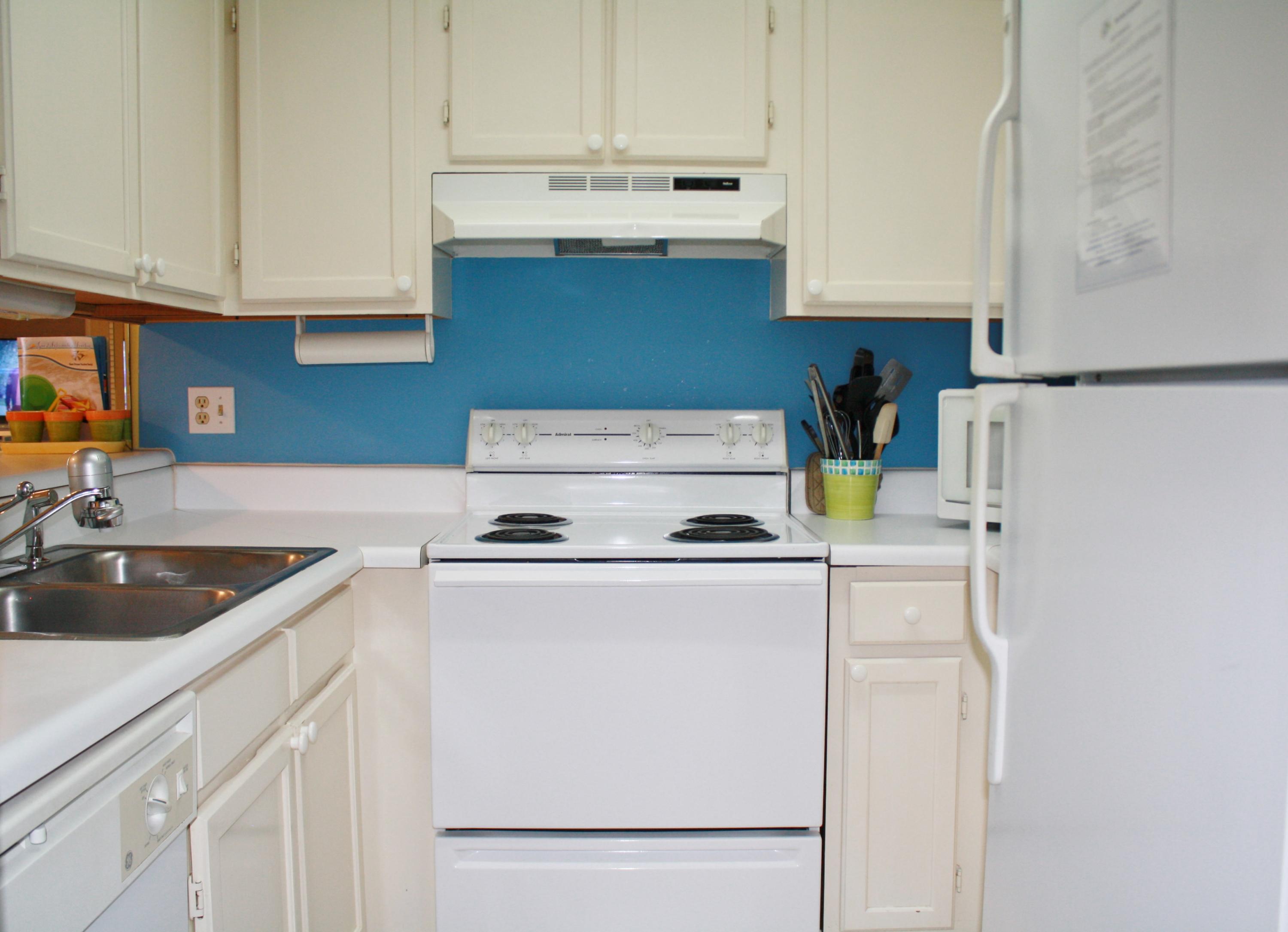 SANDPRINTS CONDO - Residential