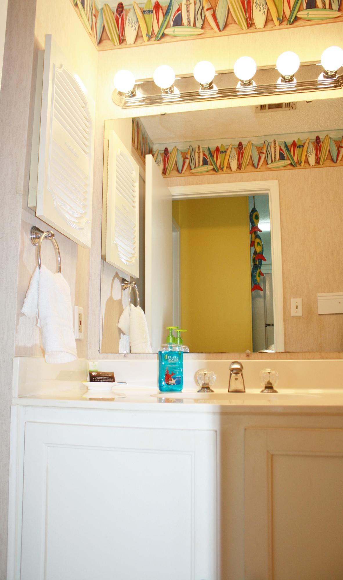 SANDPRINTS CONDO - Residential