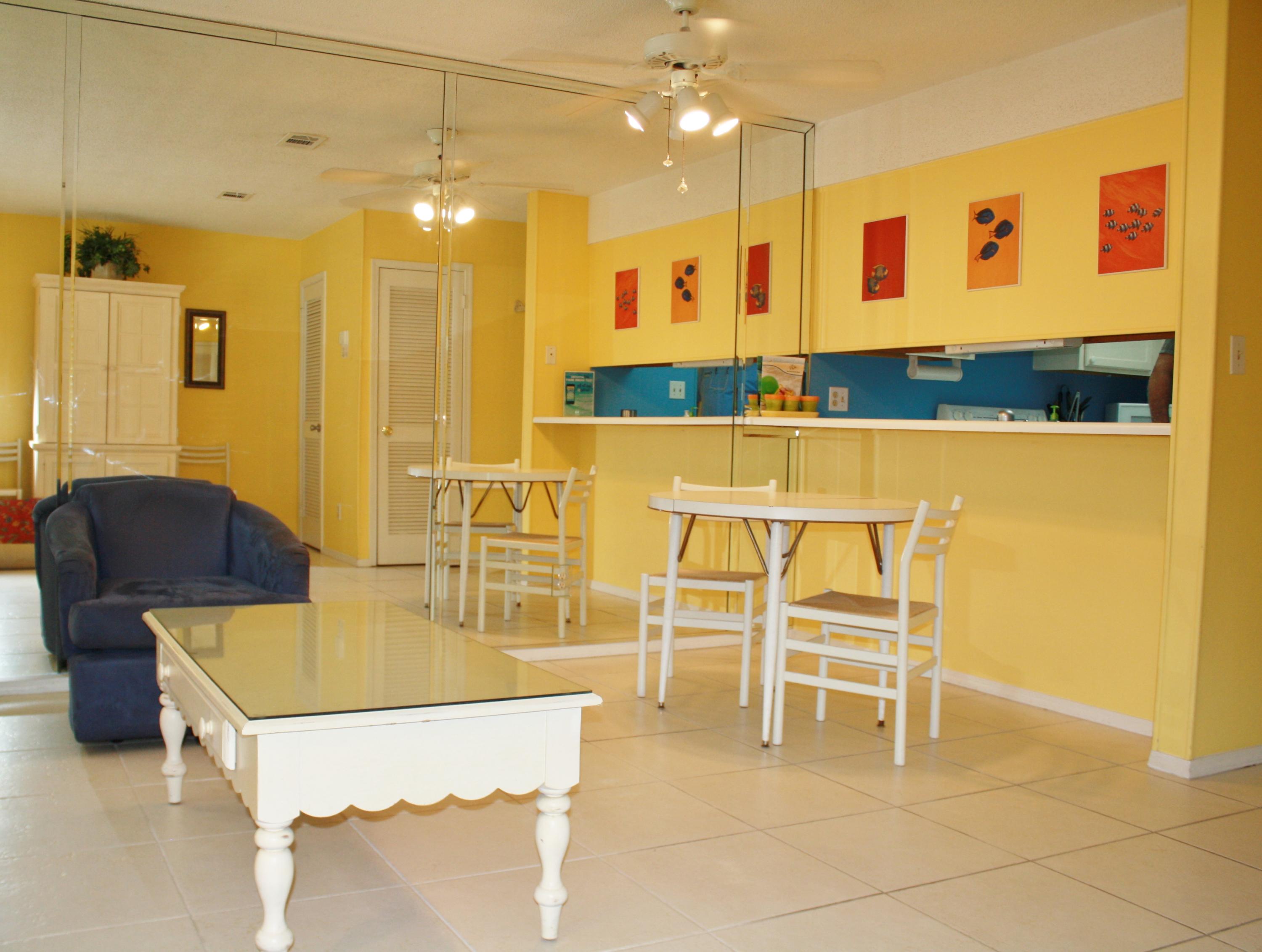 SANDPRINTS CONDO - Residential