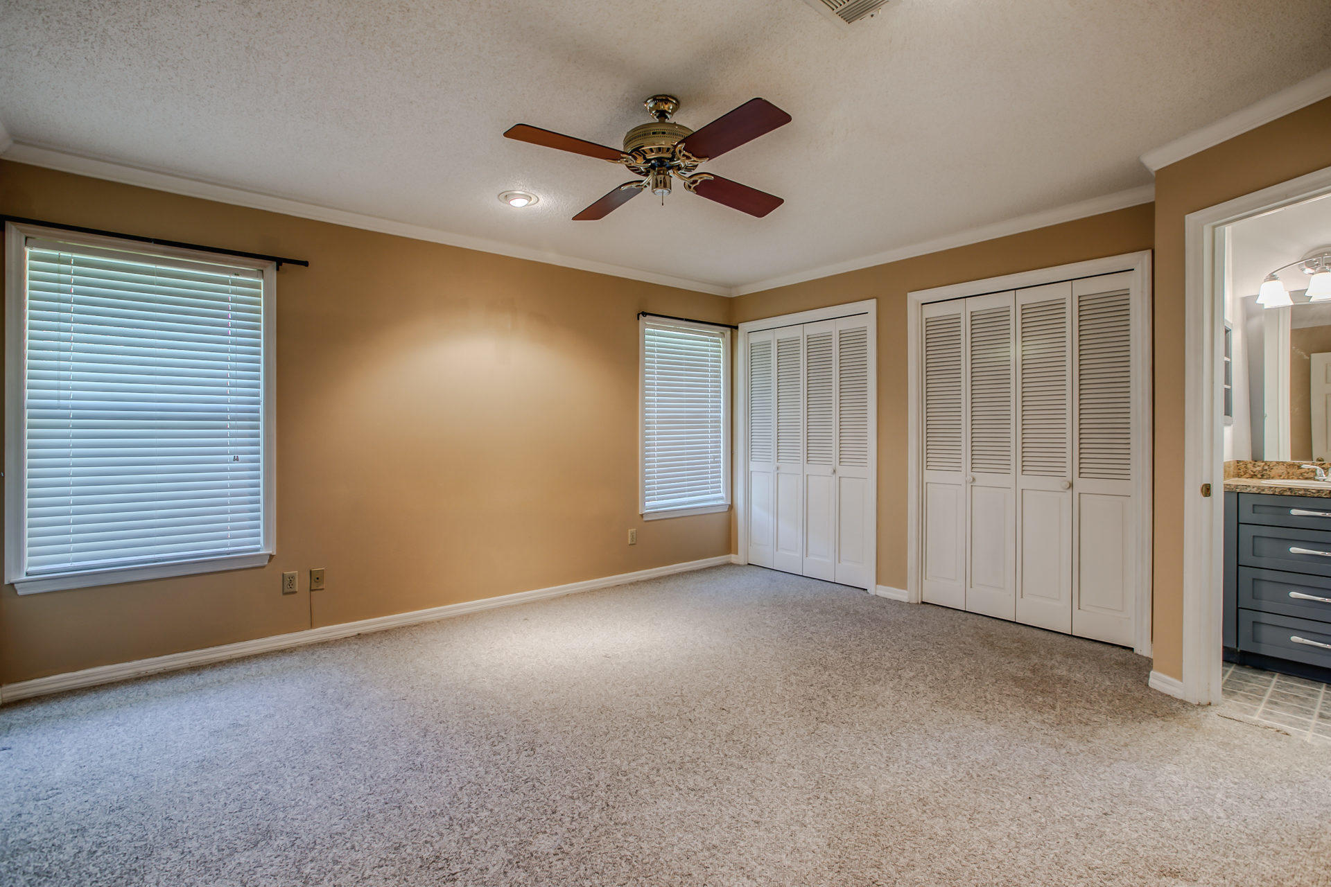 FOREST SHORES MALLETT UNREC - Residential