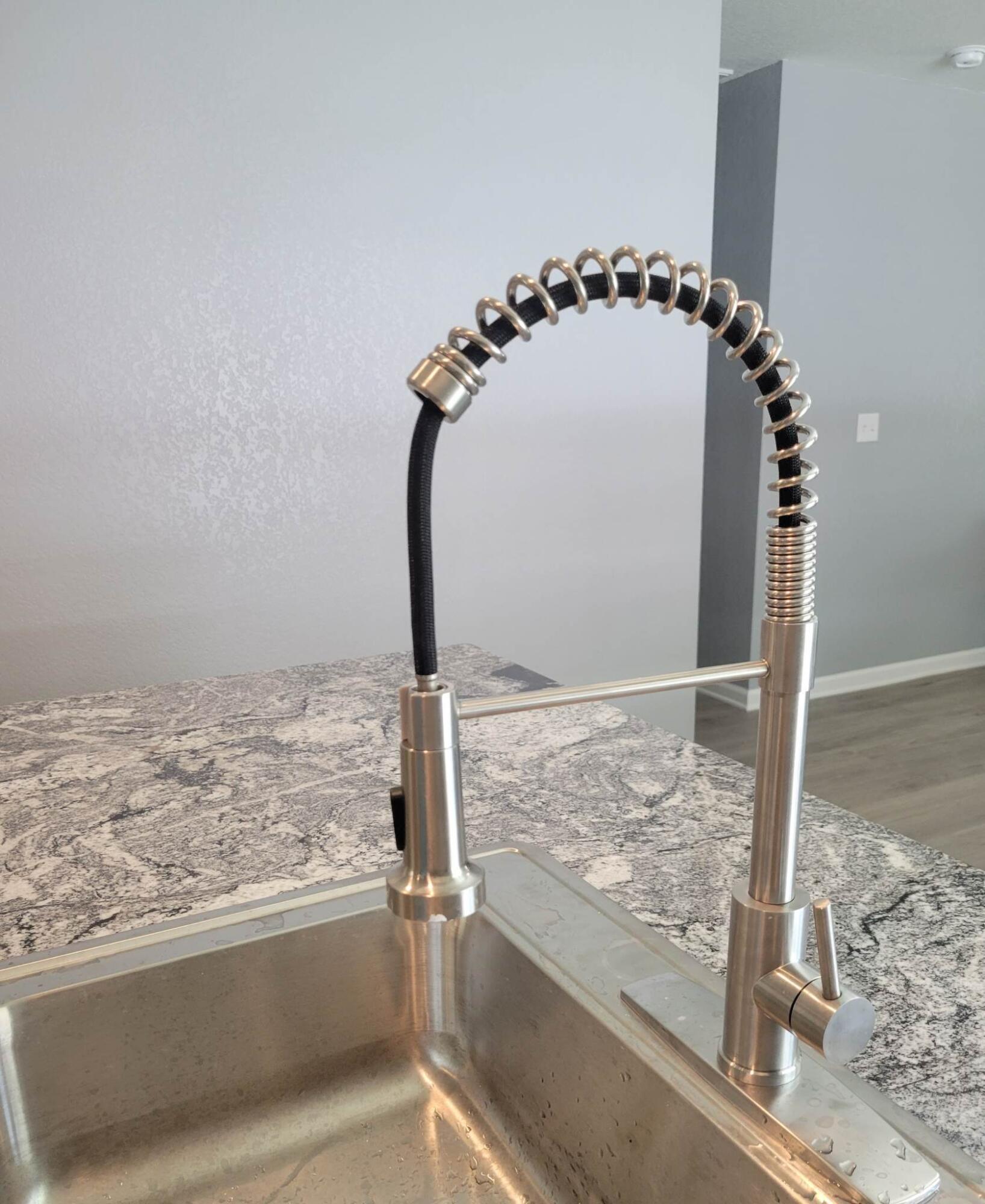 AVERITT ADDN TO CRESTVIEW - Residential