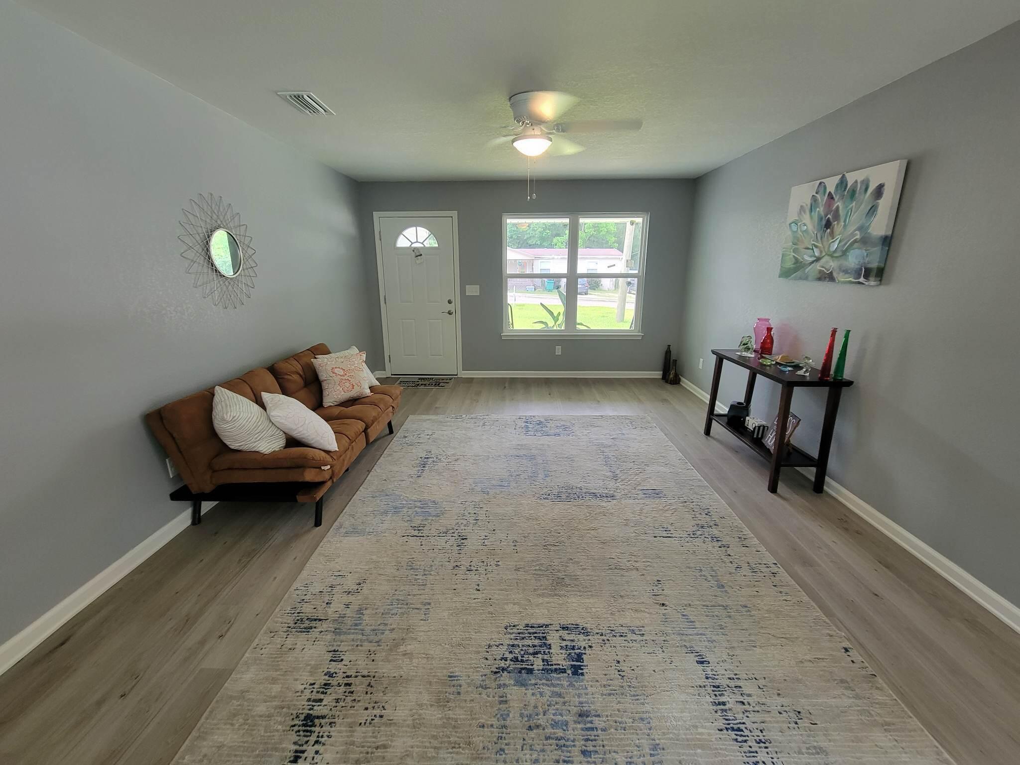 AVERITT ADDN TO CRESTVIEW - Residential