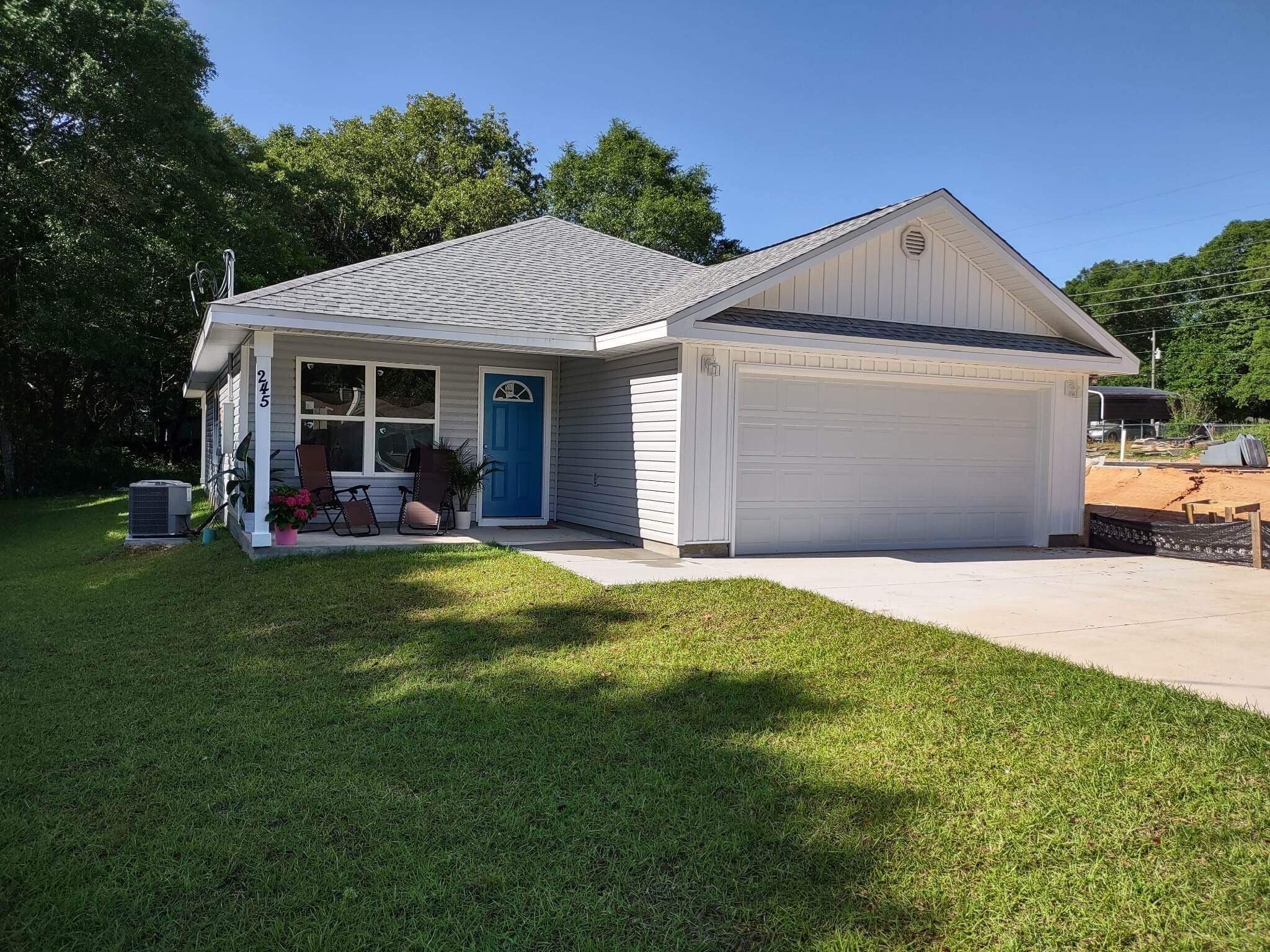 AVERITT ADDN TO CRESTVIEW - Residential