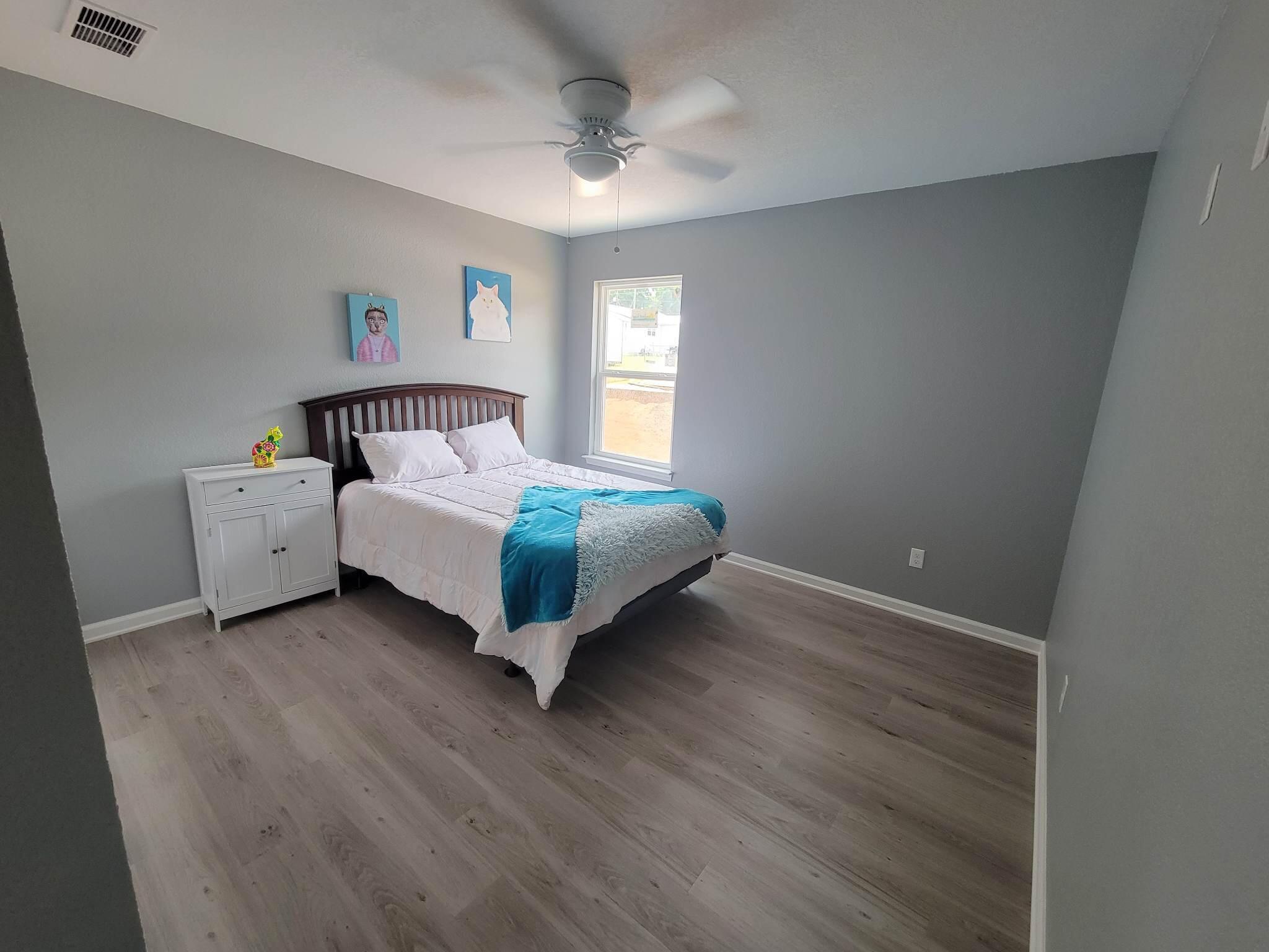 AVERITT ADDN TO CRESTVIEW - Residential