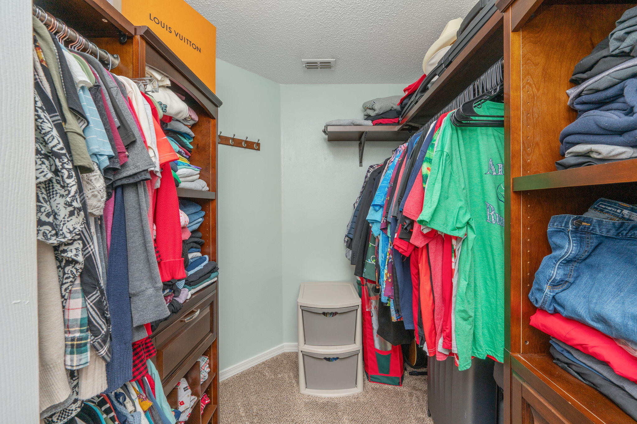 COUNTRYVIEW ESTATES 10TH ADDN - Residential