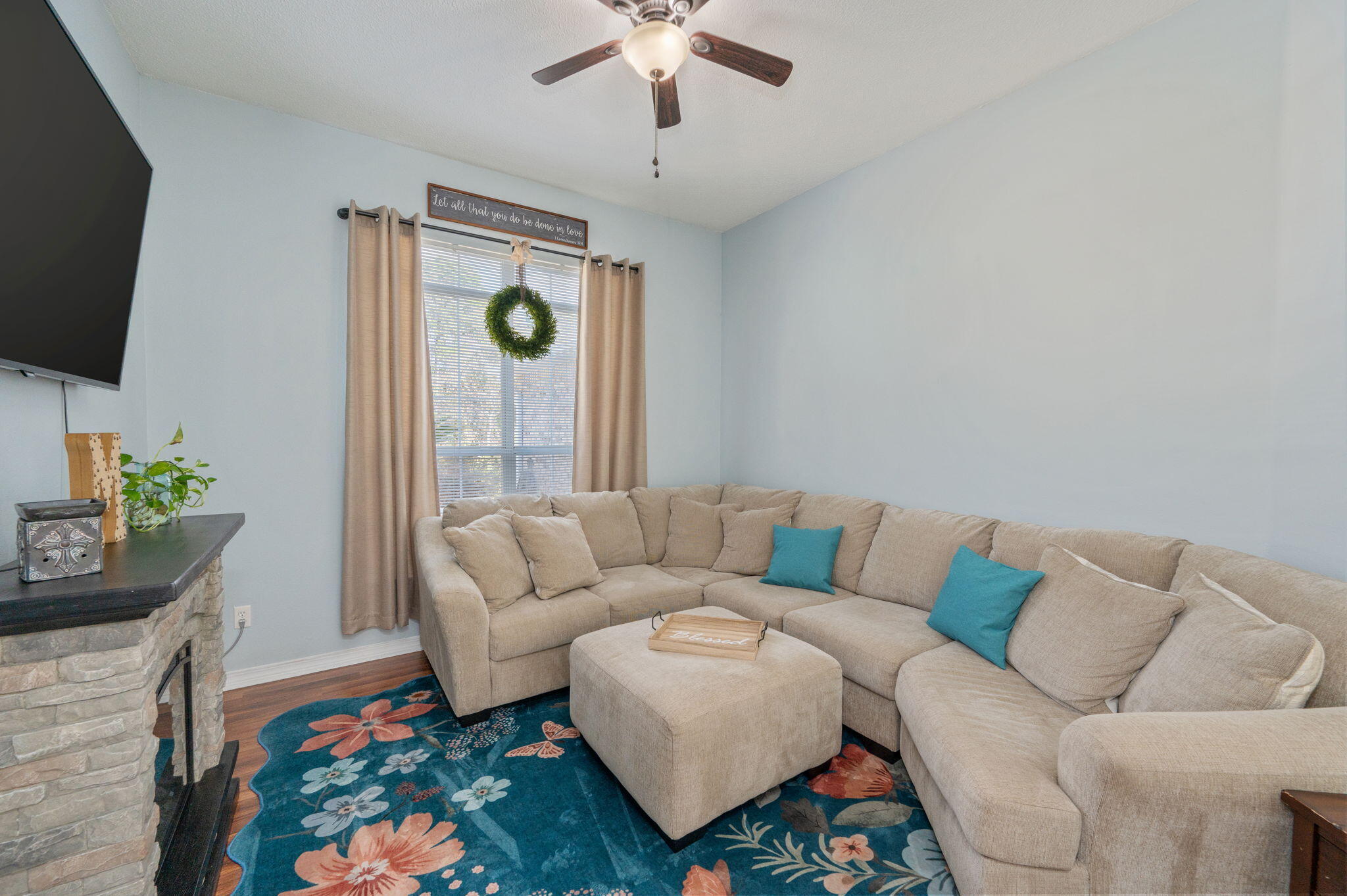 COUNTRYVIEW ESTATES 10TH ADDN - Residential