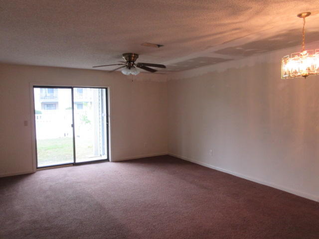 COMMODORES LANDING - Residential