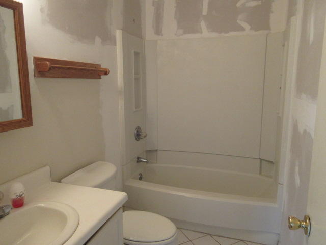 COMMODORES LANDING - Residential