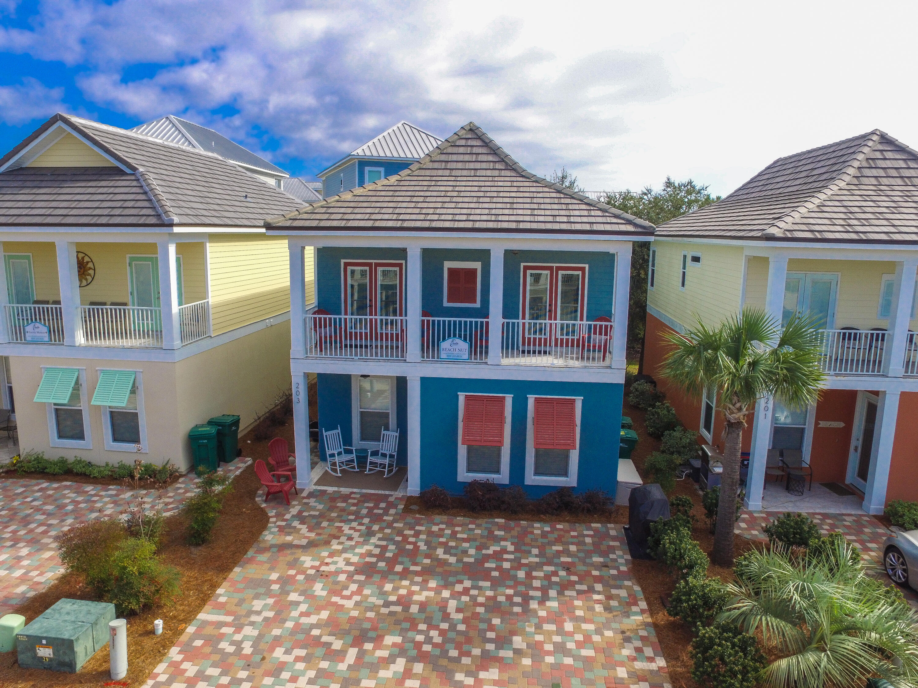 VILLAGES OF CRYSTAL BEACH - Residential